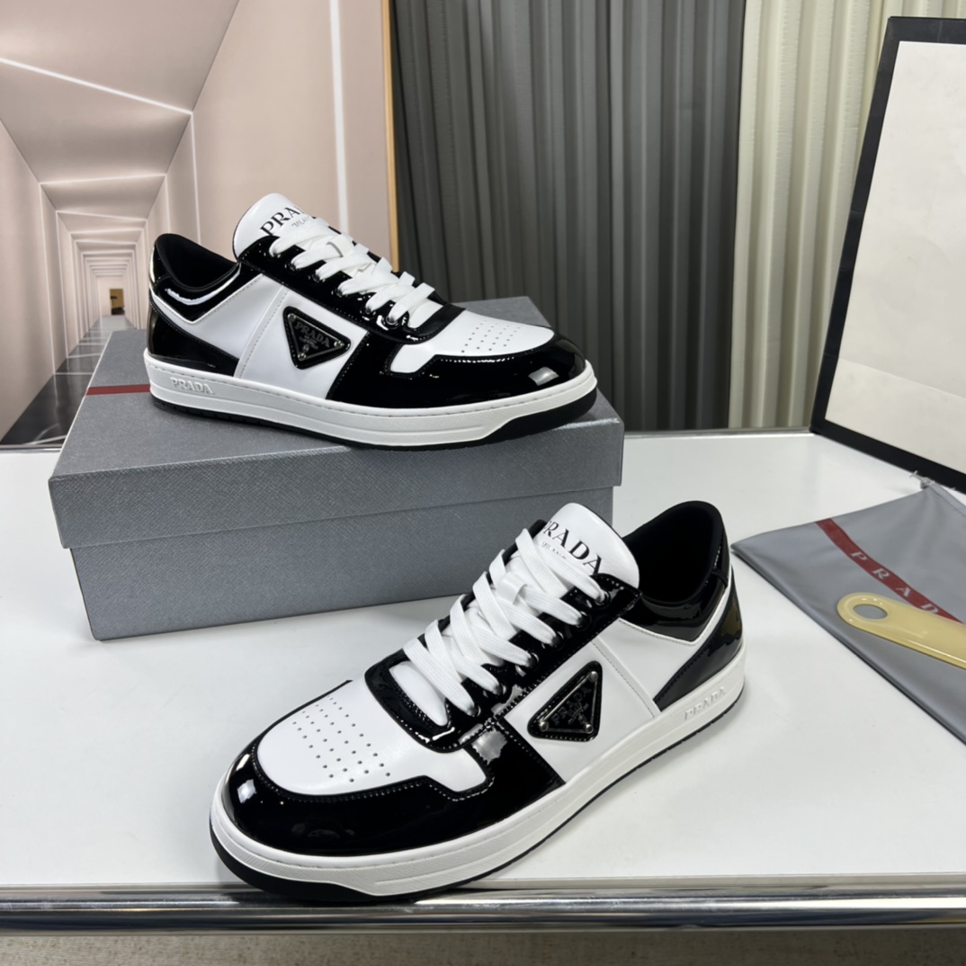 Prada Downtown triangle-logo Sneakers - EUR FASHION