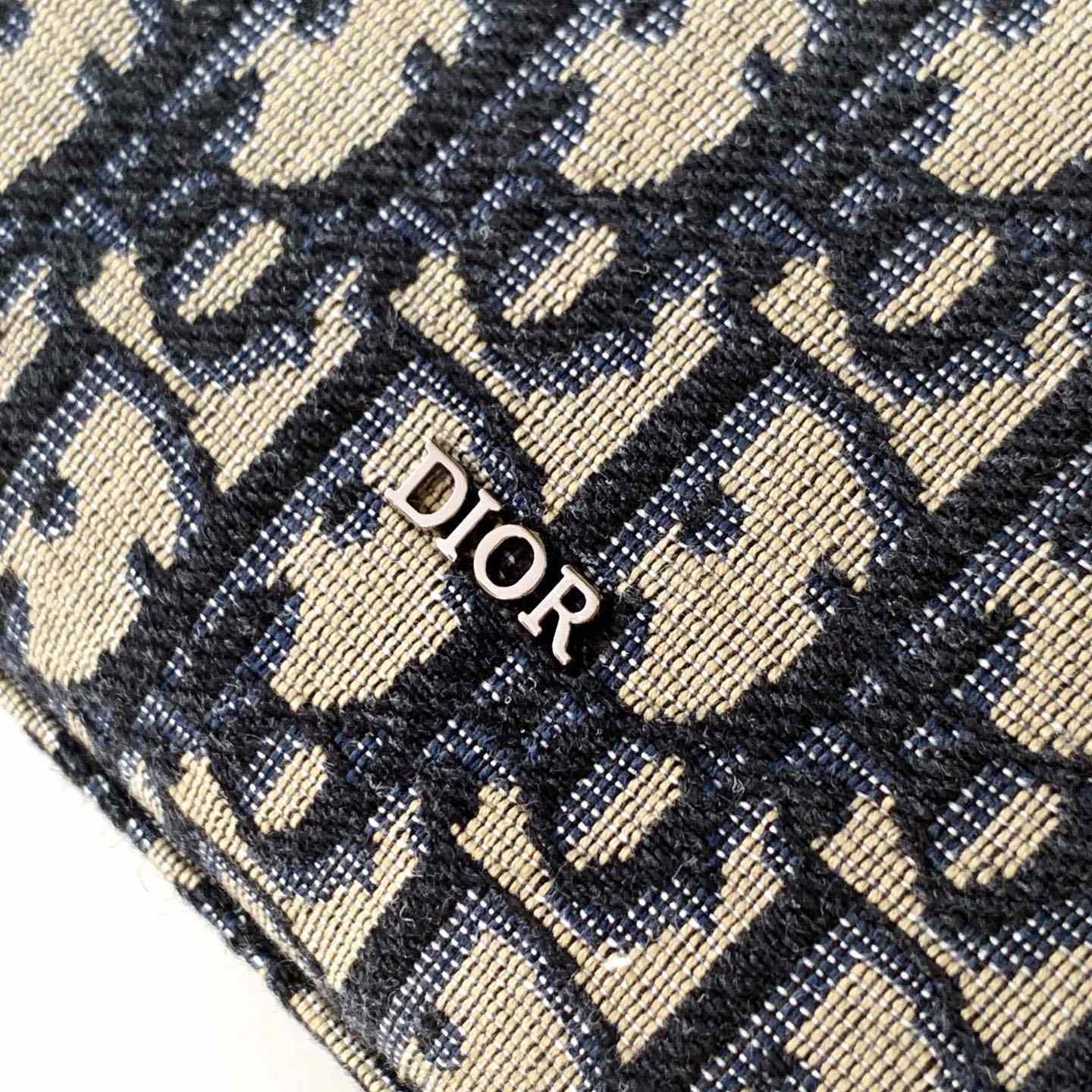 Dior Saddle A5 Triangle Pouch  - EUR FASHION