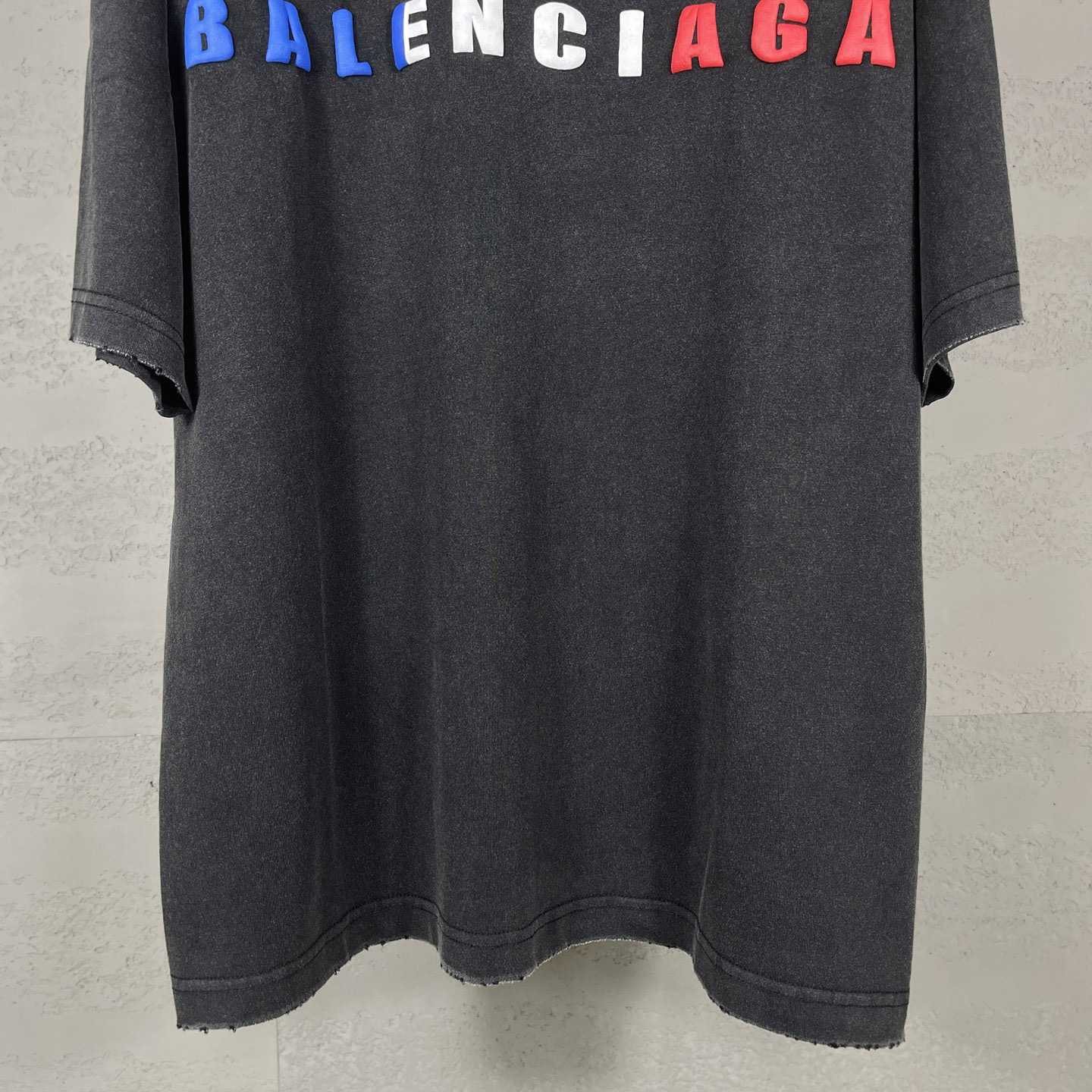 Balenciaga International Short Sleeve Cropped T-Shirt - EUR FASHION