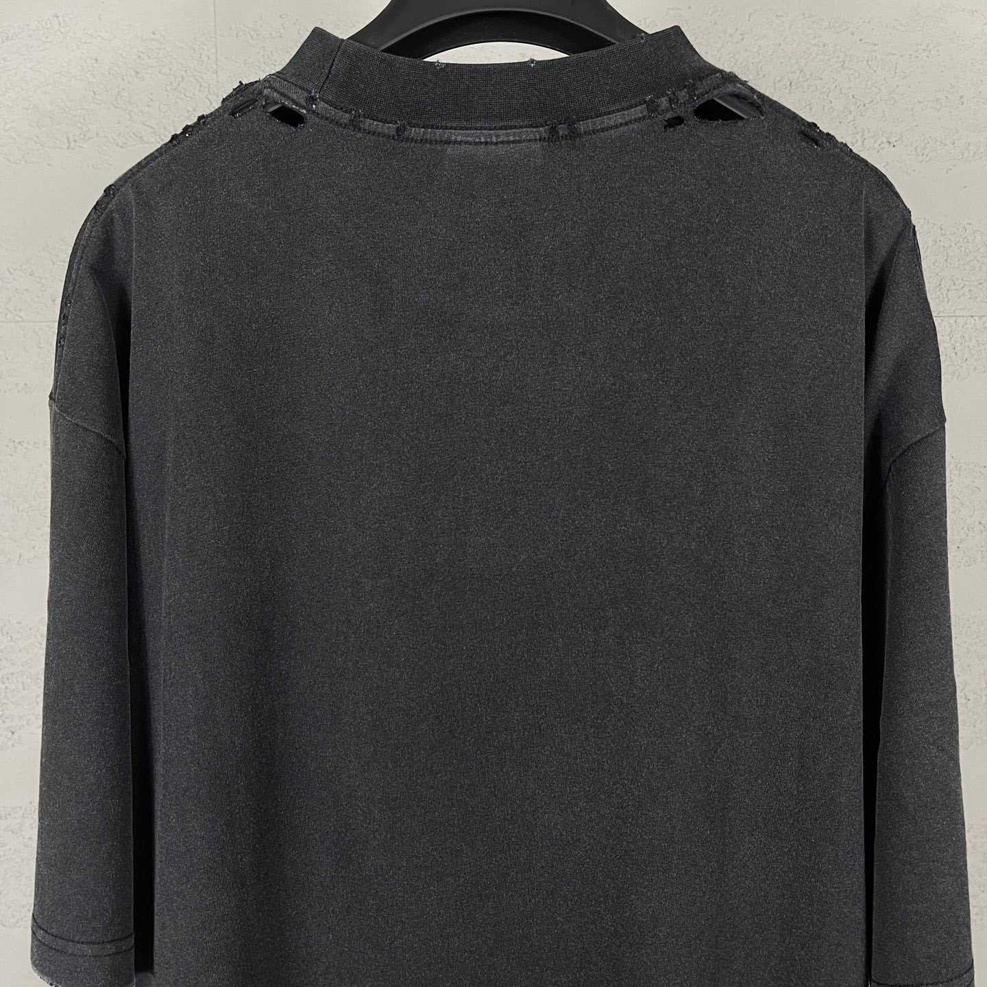 Balenciaga International Short Sleeve Cropped T-Shirt - EUR FASHION
