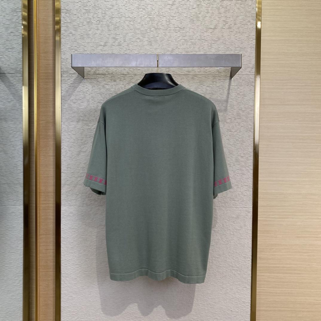 Louis Vuitton Short-Sleeved Signature Crewneck  1AHUUW - EUR FASHION