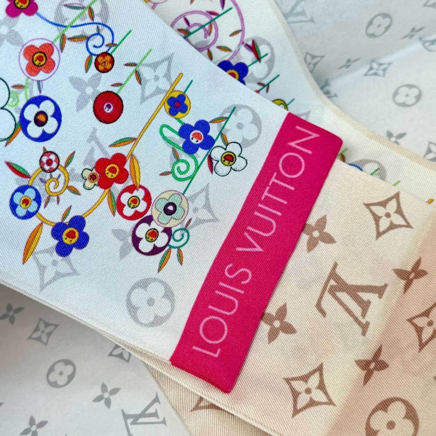Louis Vuitton LV x TM Superflat Monogram Bandeau   M96165 - EUR FASHION
