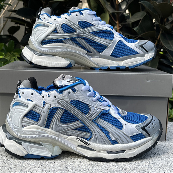 Balenciaga Runner Sneaker - EUR FASHION