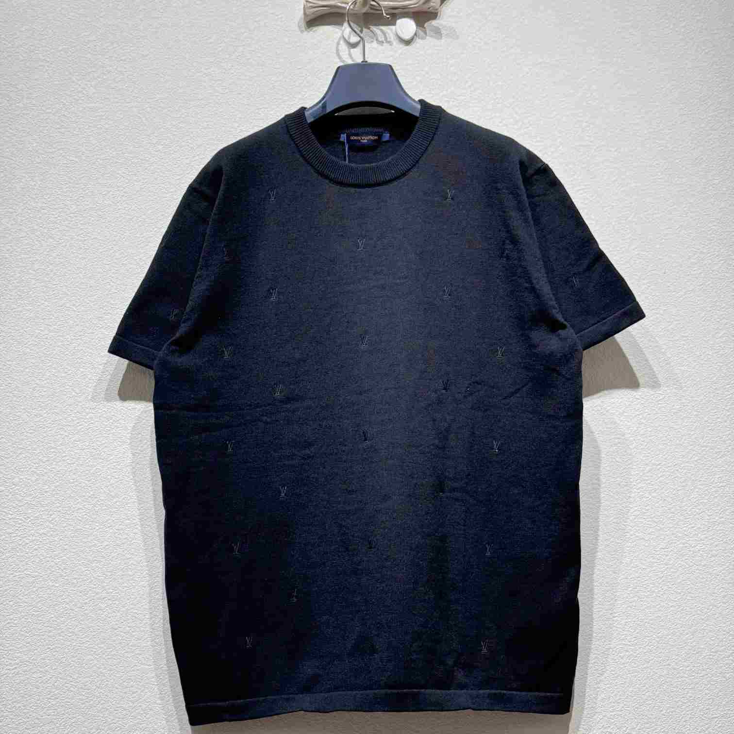 Louis Vuitton LV Blason Embroidered Short-Sleeved Crewneck   1AHVPR - EUR FASHION