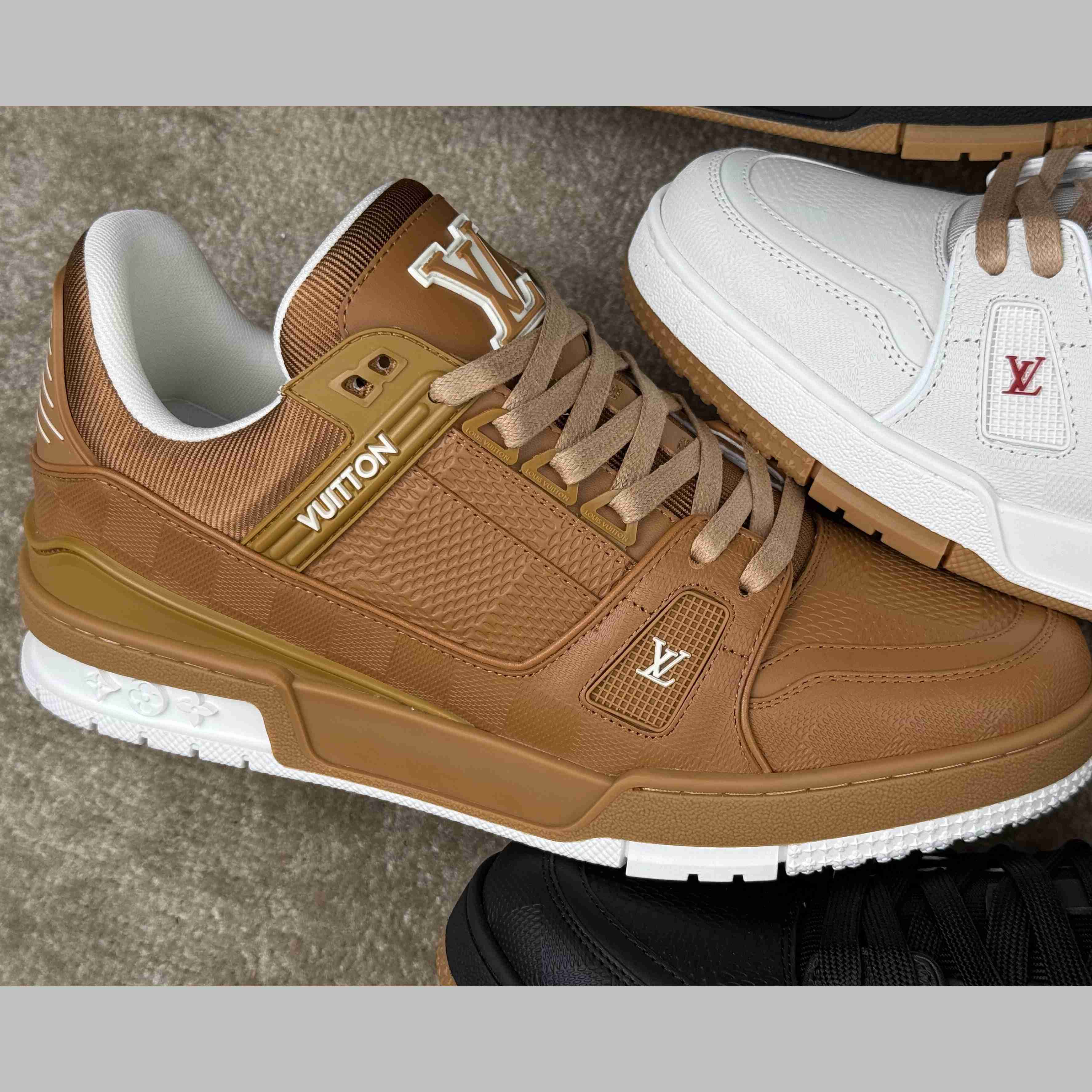 Louis Vuitton LV Trainer Sneaker   1AHTTO - EUR FASHION