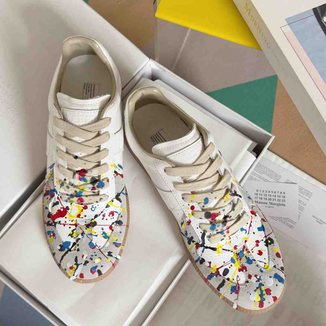 Maison Margiela Replica 'Paint Splatter - White' - EUR FASHION