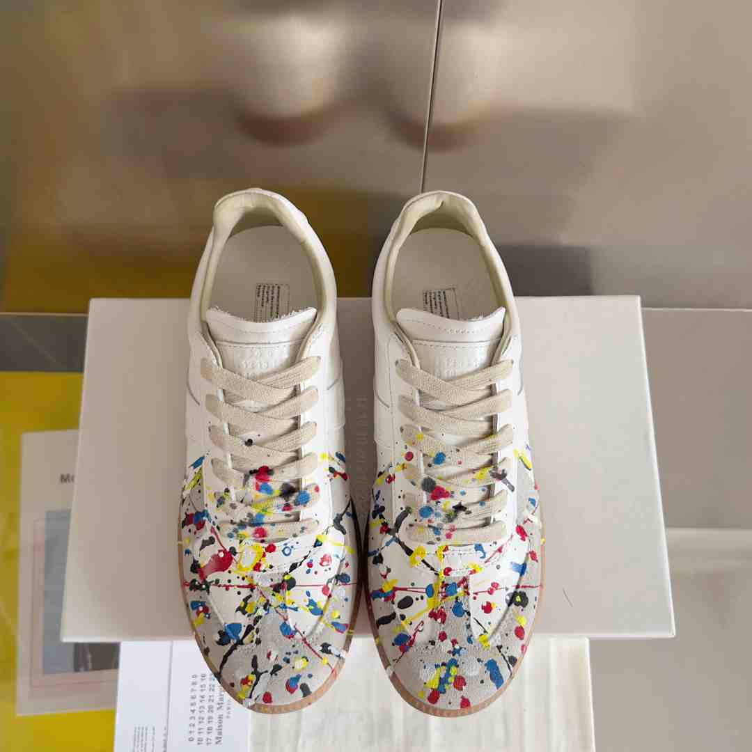 Maison Margiela Replica 'Paint Splatter - White' - EUR FASHION