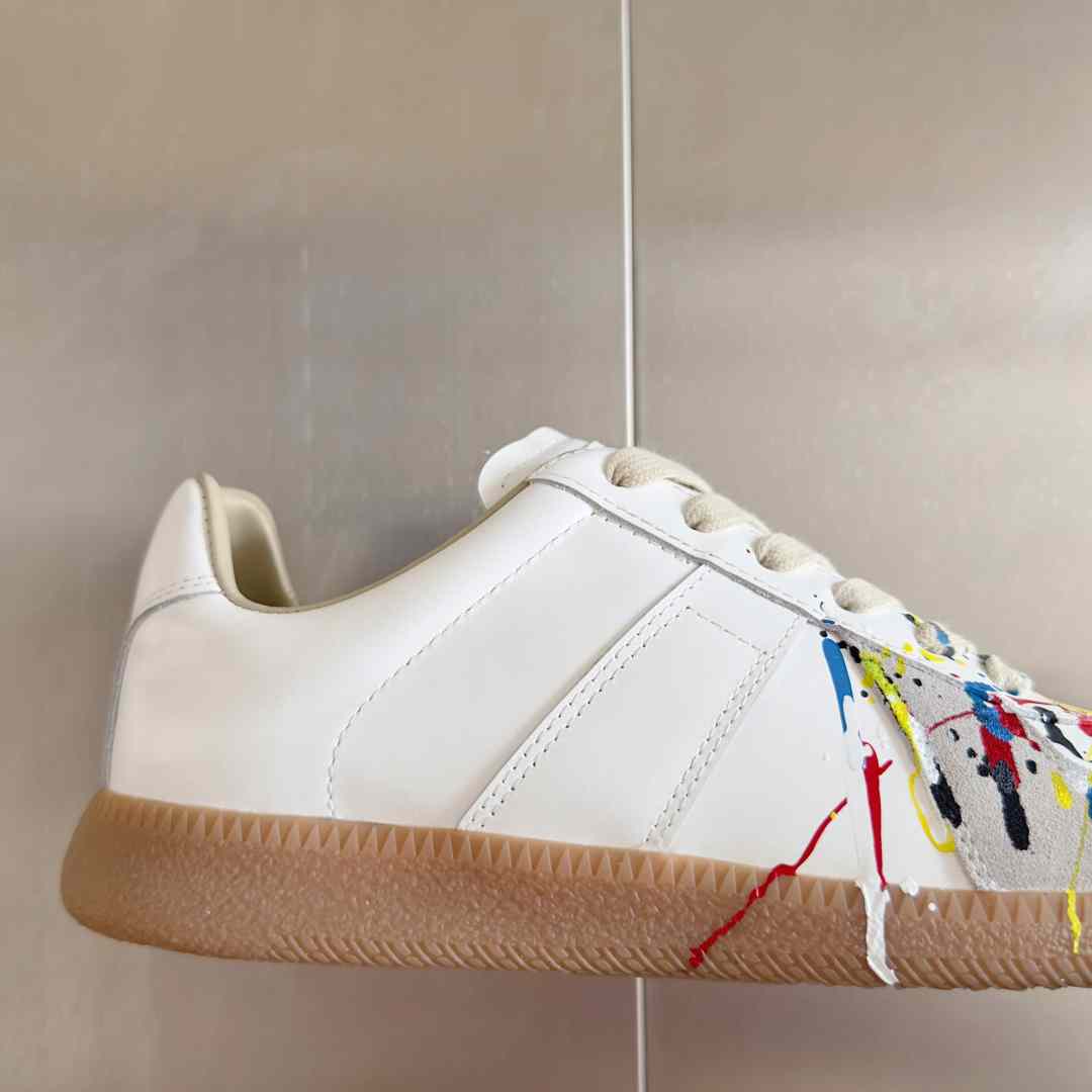 Maison Margiela Replica 'Paint Splatter - White' - EUR FASHION