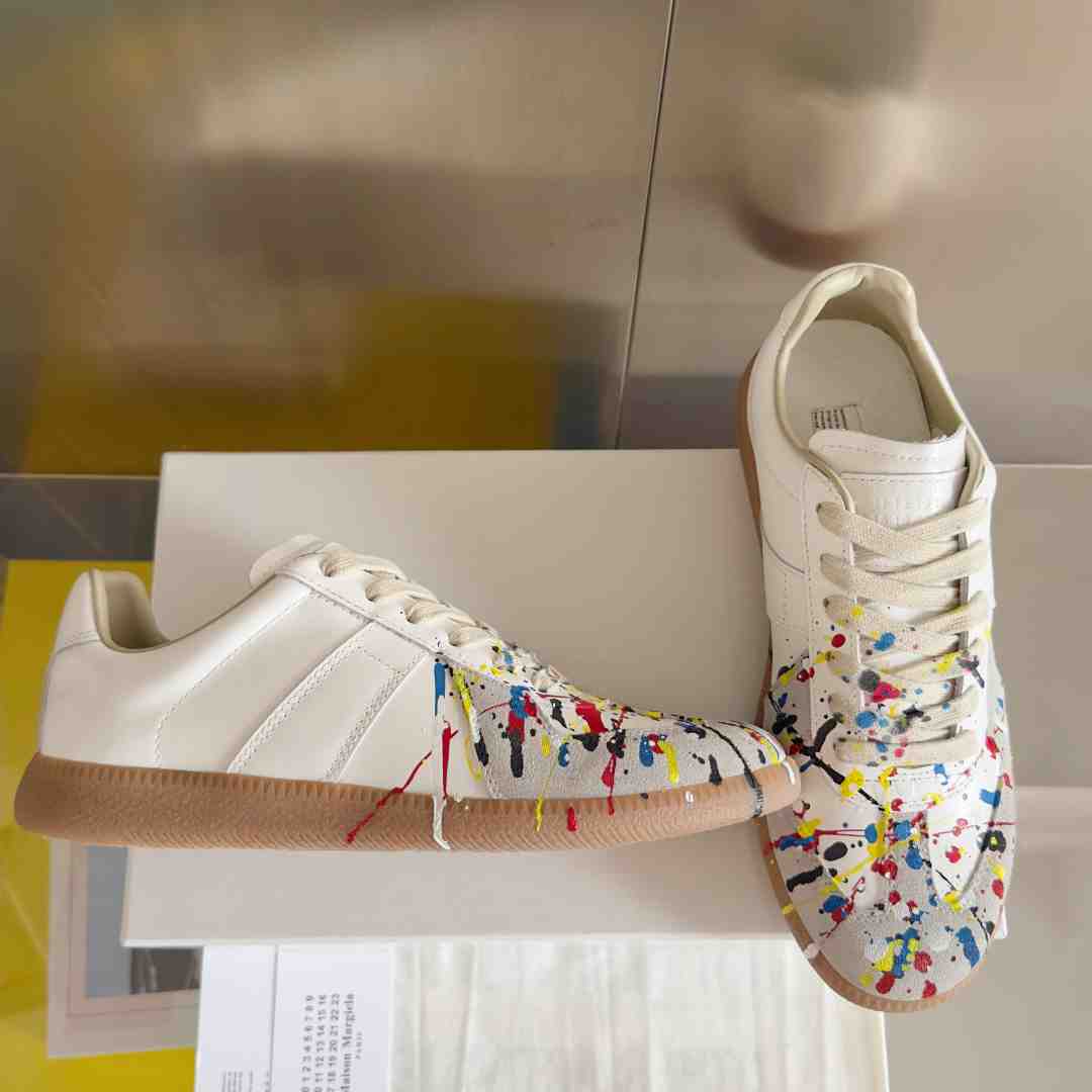 Maison Margiela Replica 'Paint Splatter - White' - EUR FASHION