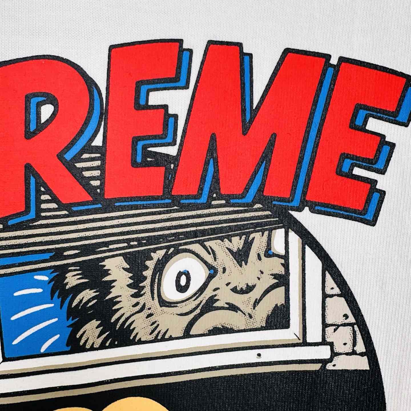 Supreme Bedroom Tee 'White' - EUR FASHION