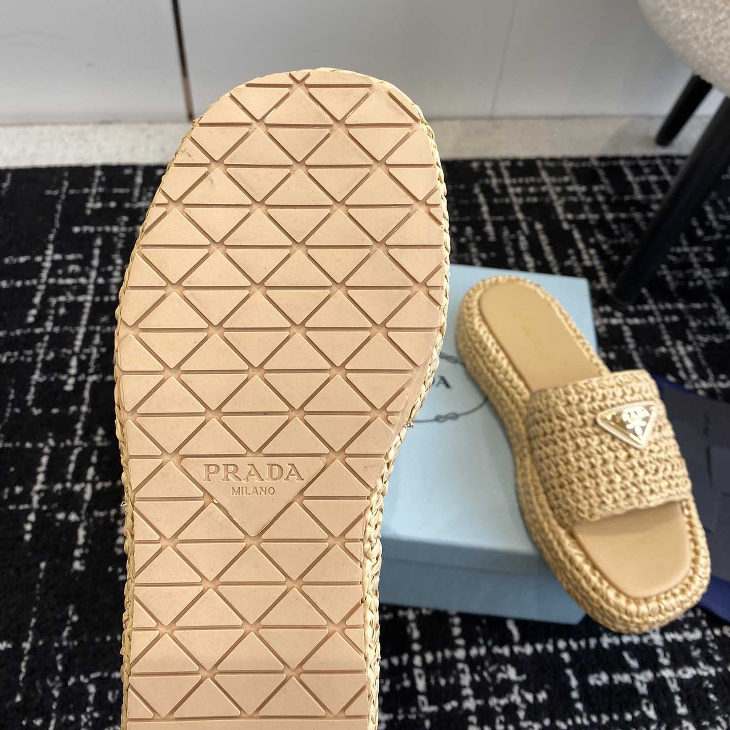 Prada Crochet Flatform Slides - EUR FASHION
