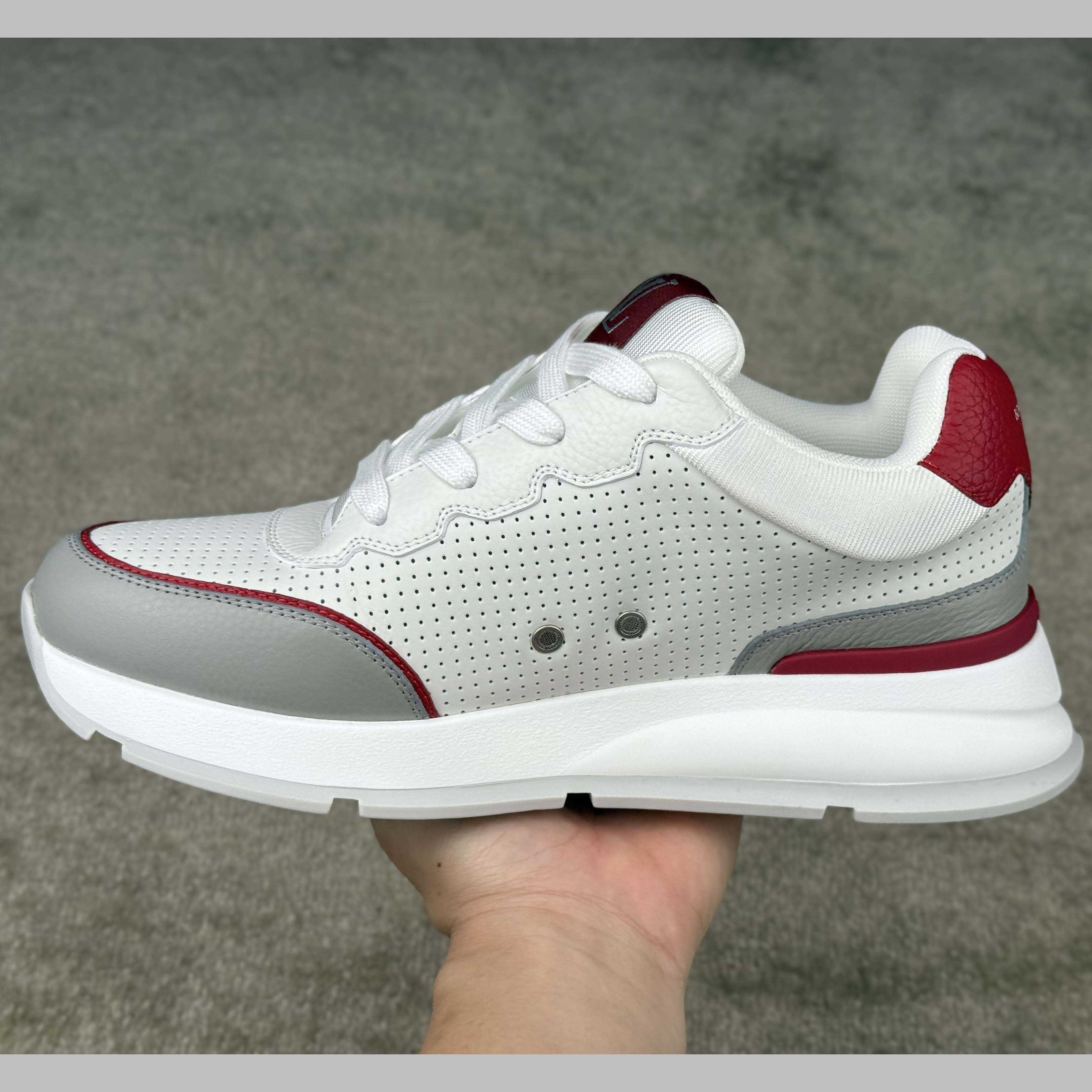 Louis Vuitton LV Classic Sneaker    - EUR FASHION