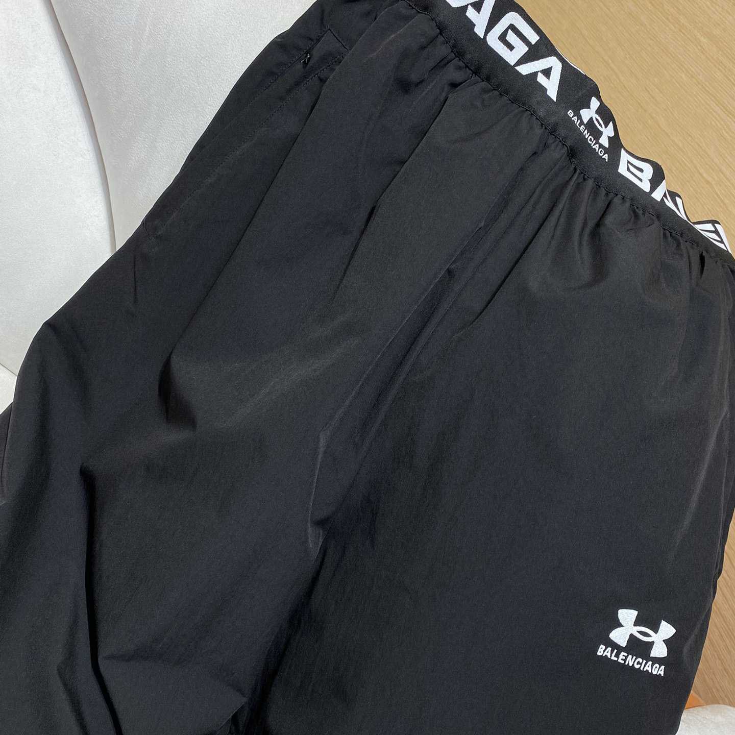 Balenciaga Men's Under Armour® Reversible Layered Tracksuit Pants In Black - EUR FASHION