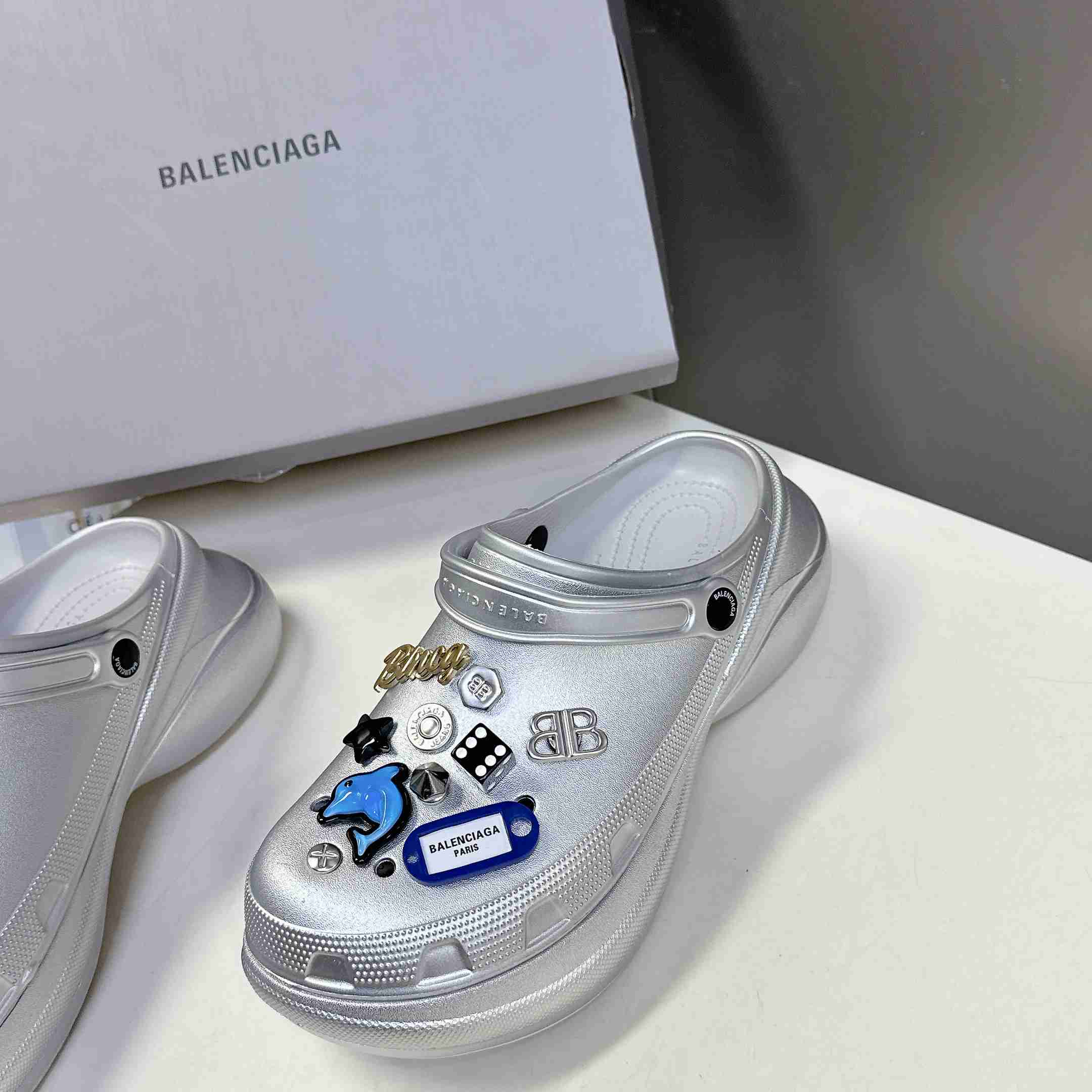 Balenciaga Crocs™ Mule In Silver - EUR FASHION