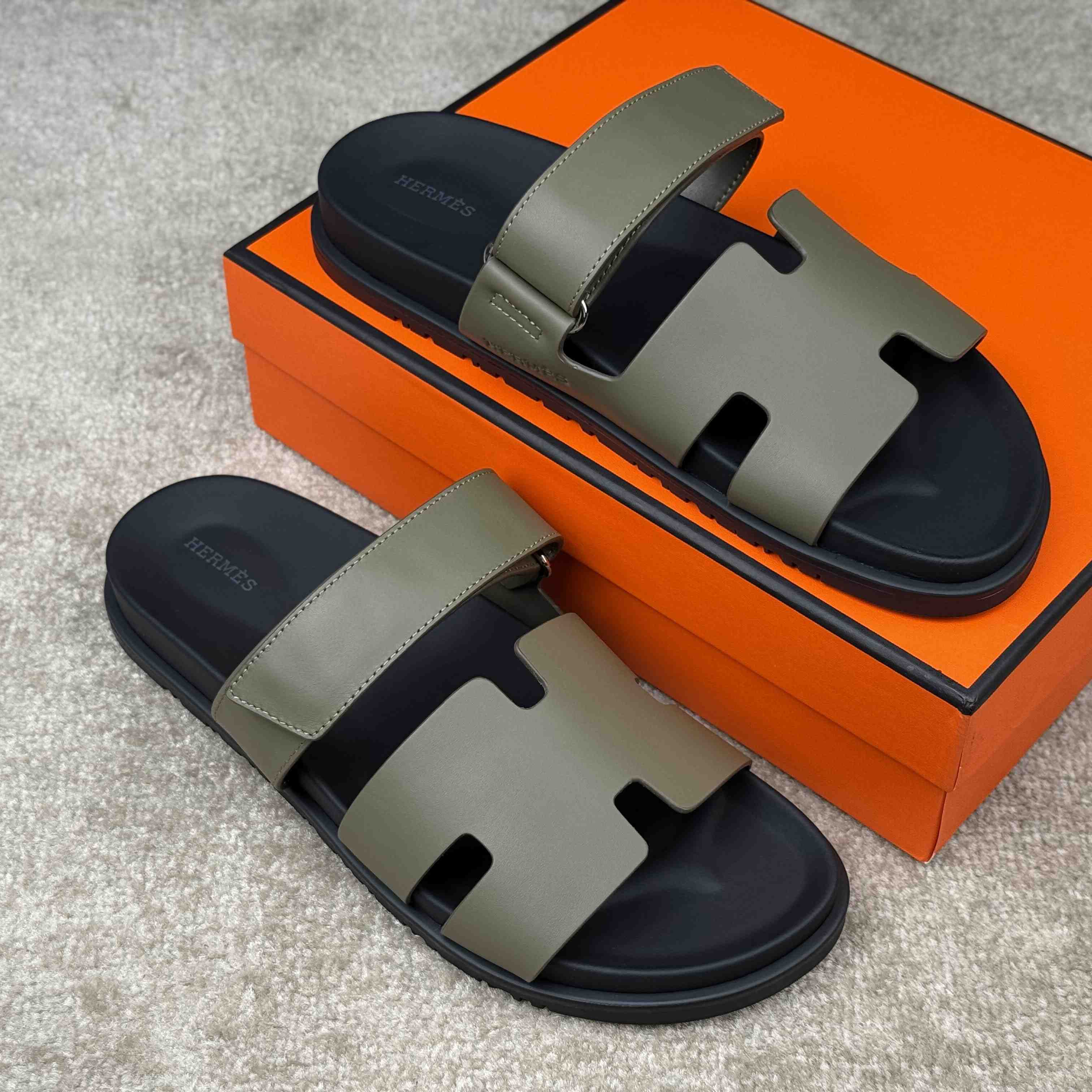 Hermes Chypre Sandal - EUR FASHION