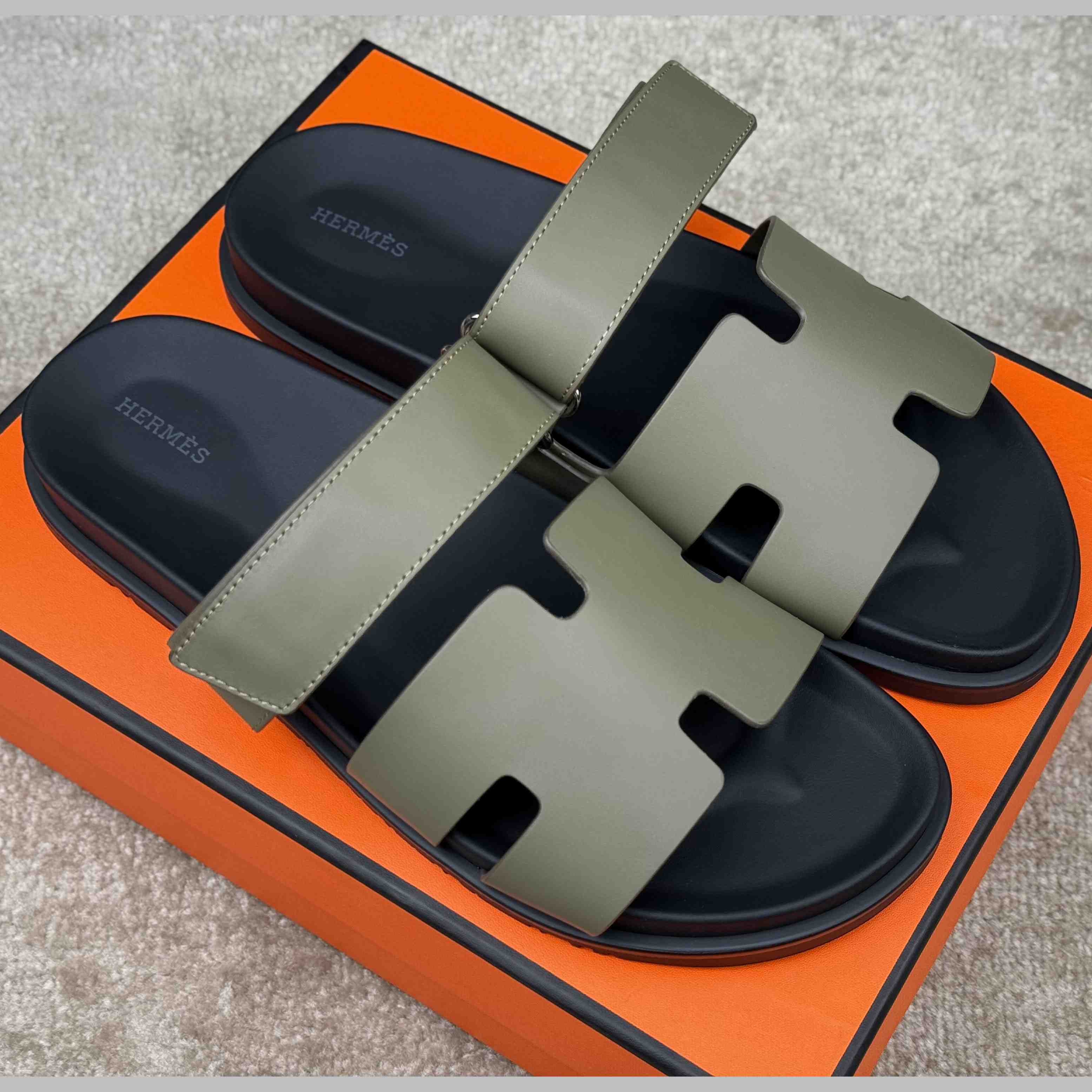 Hermes Chypre Sandal - EUR FASHION