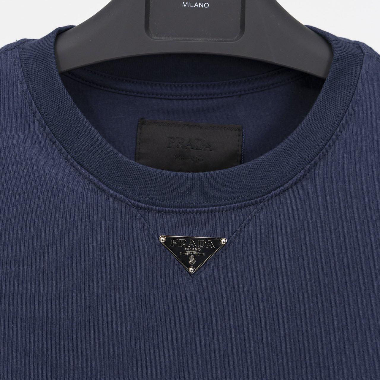 Prada Cotton  T-shirt  - EUR FASHION