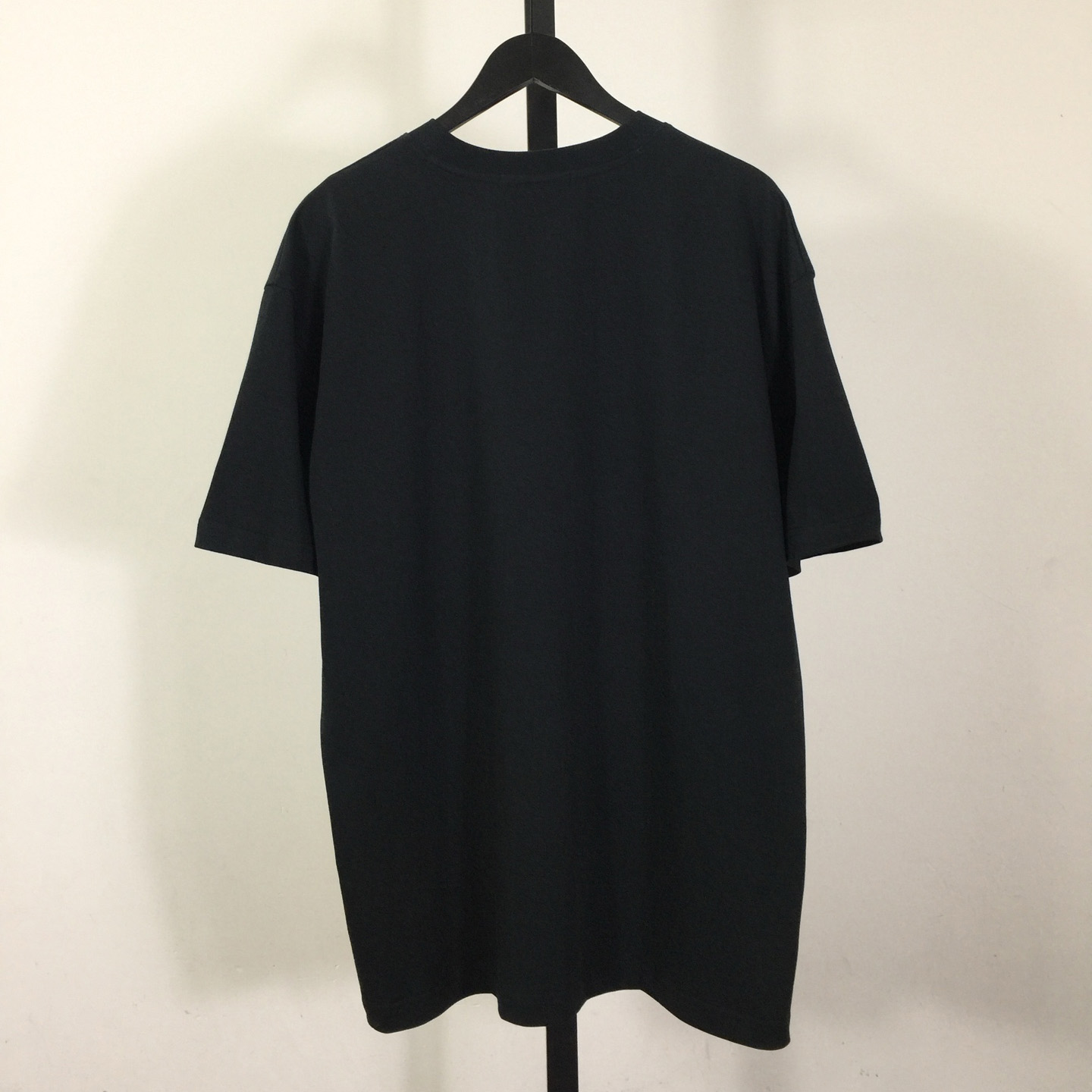 Acne Studios  T-shirt logo - Relaxed unisex fit - Black - EUR FASHION