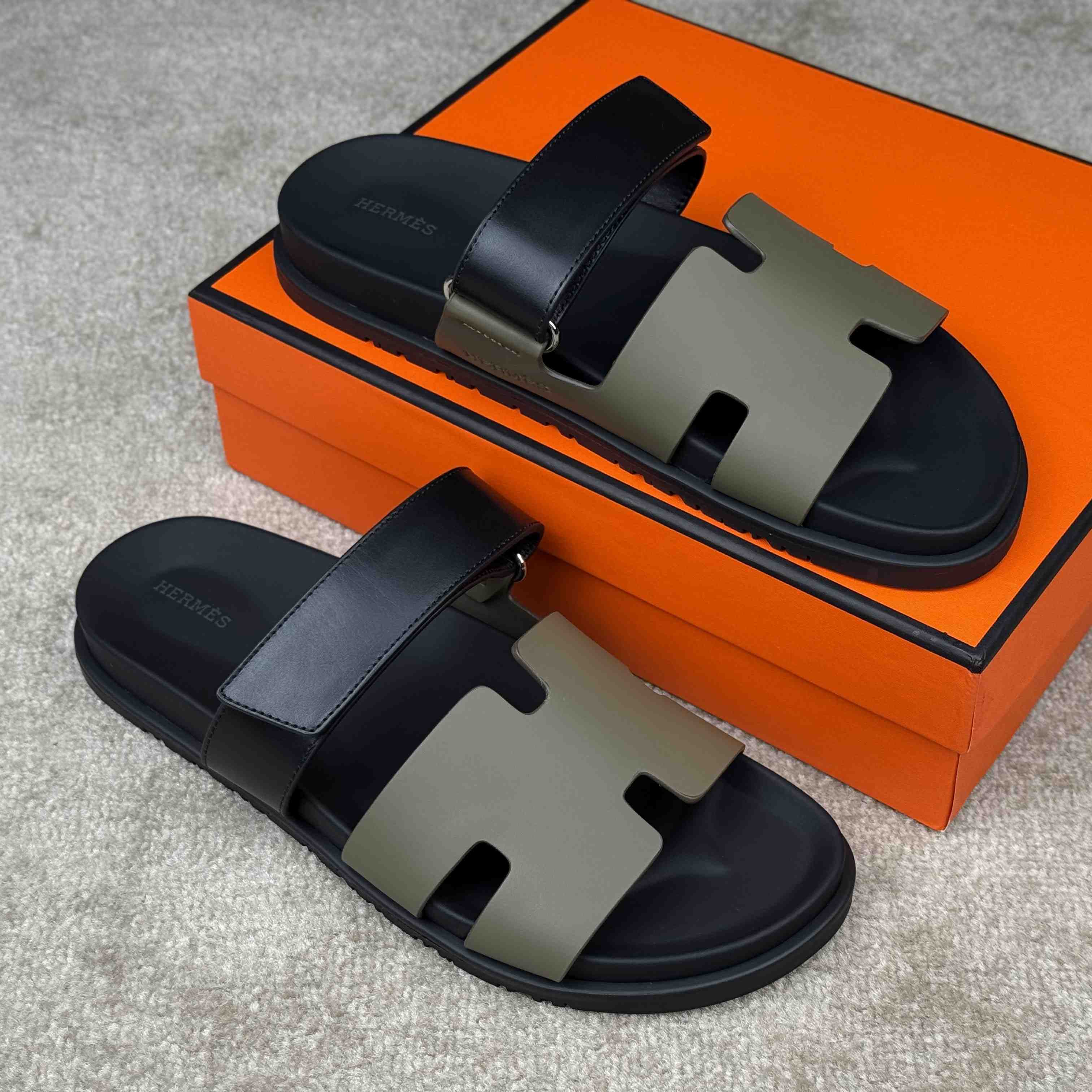 Hermes Chypre Sandal - EUR FASHION