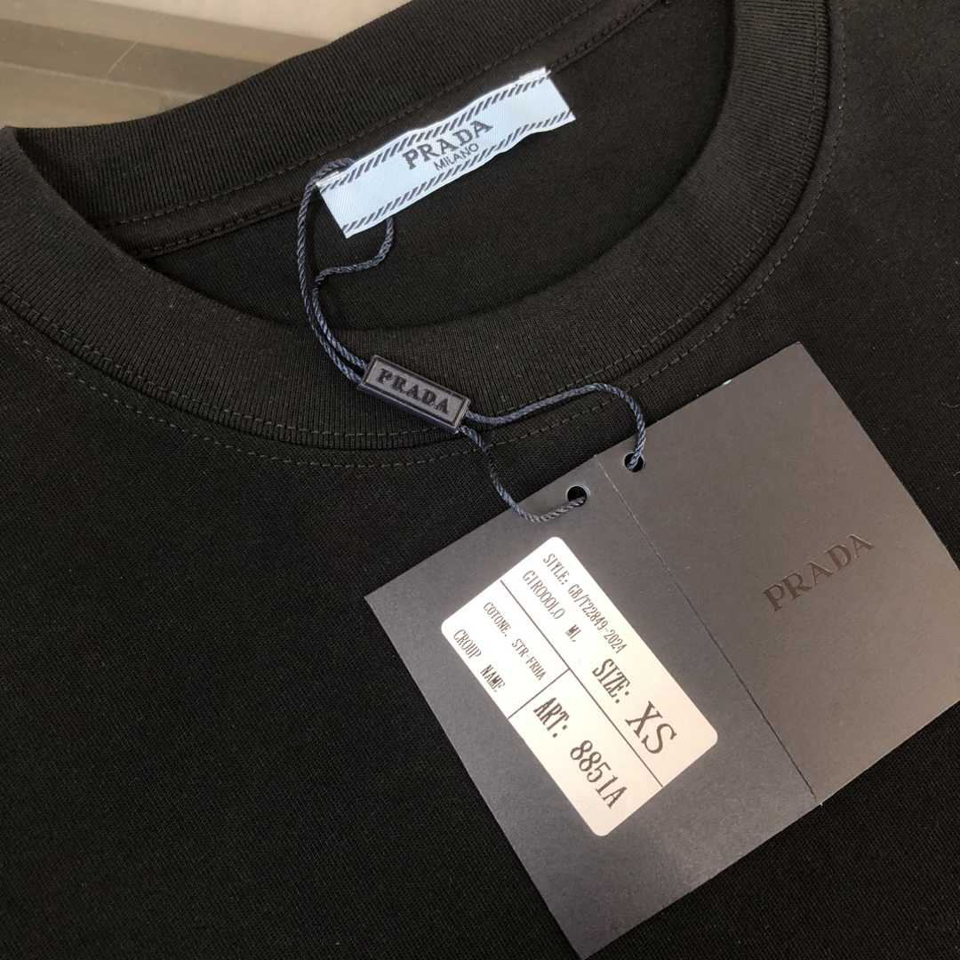 Prada Cotton  T-shirt  - EUR FASHION