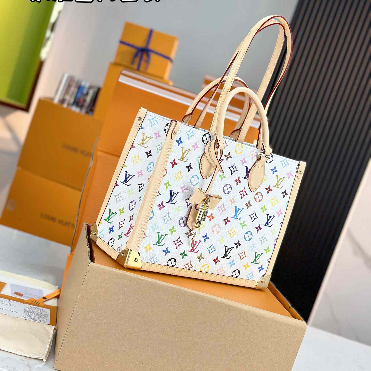Louis Vuitton LV x TM OnTheGo MM   M13079 - EUR FASHION