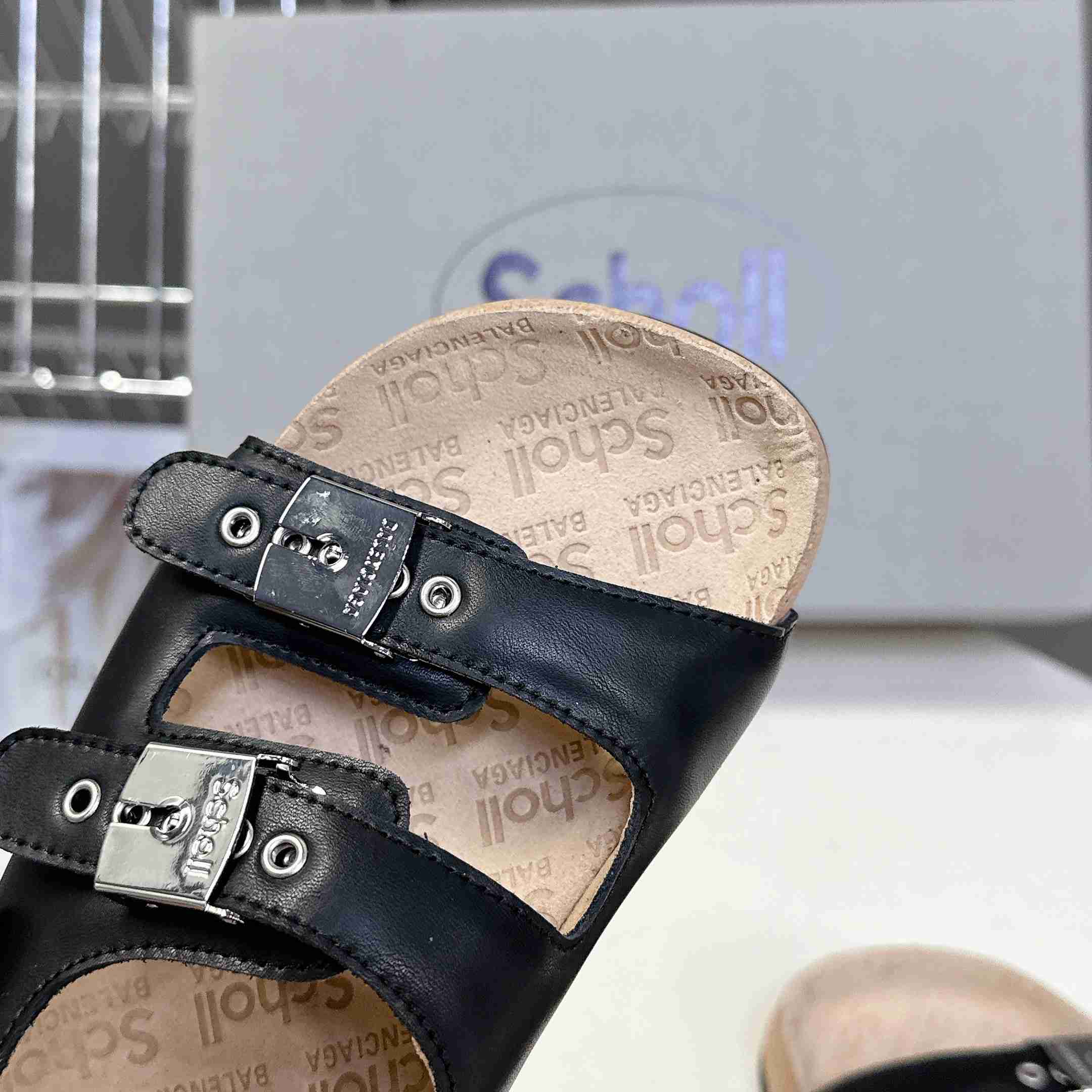 Balenciaga Scholl Flat Sandal In Black - EUR FASHION