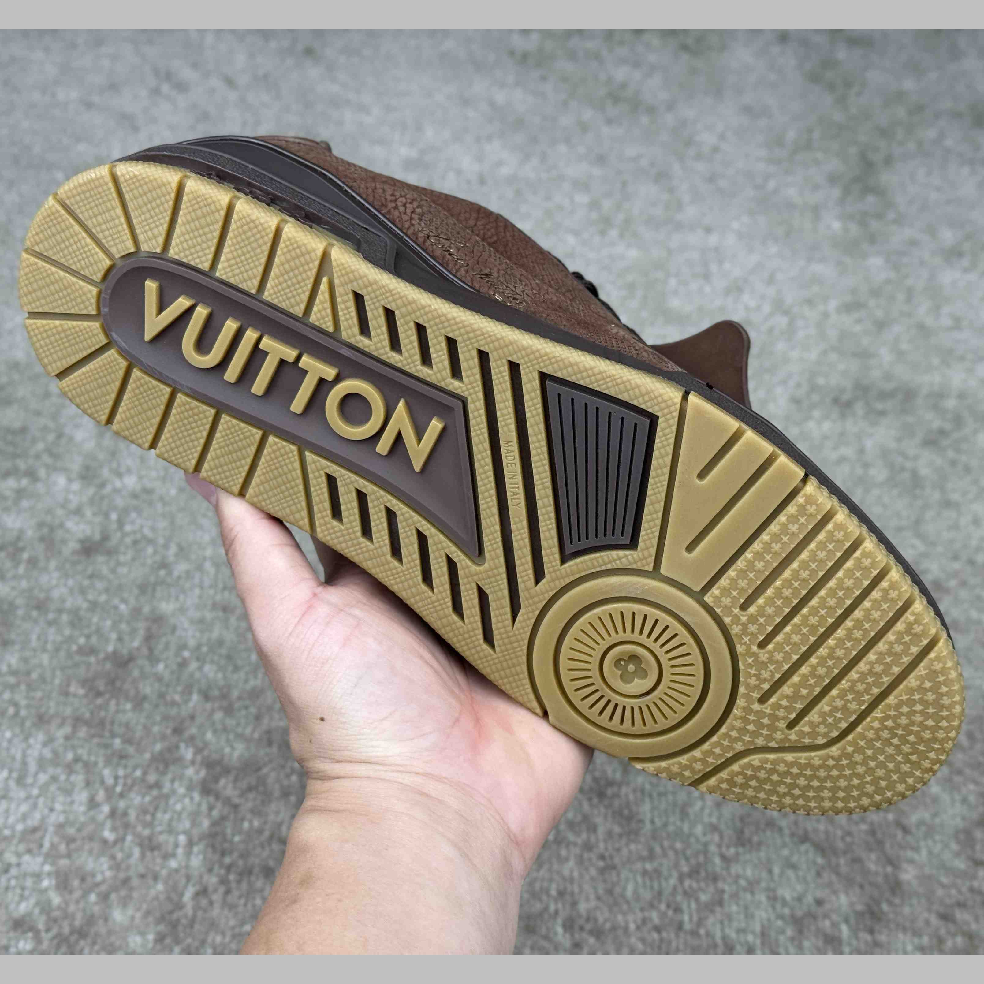 Louis Vuitton LV Trainer Sneaker   1AH641 - EUR FASHION
