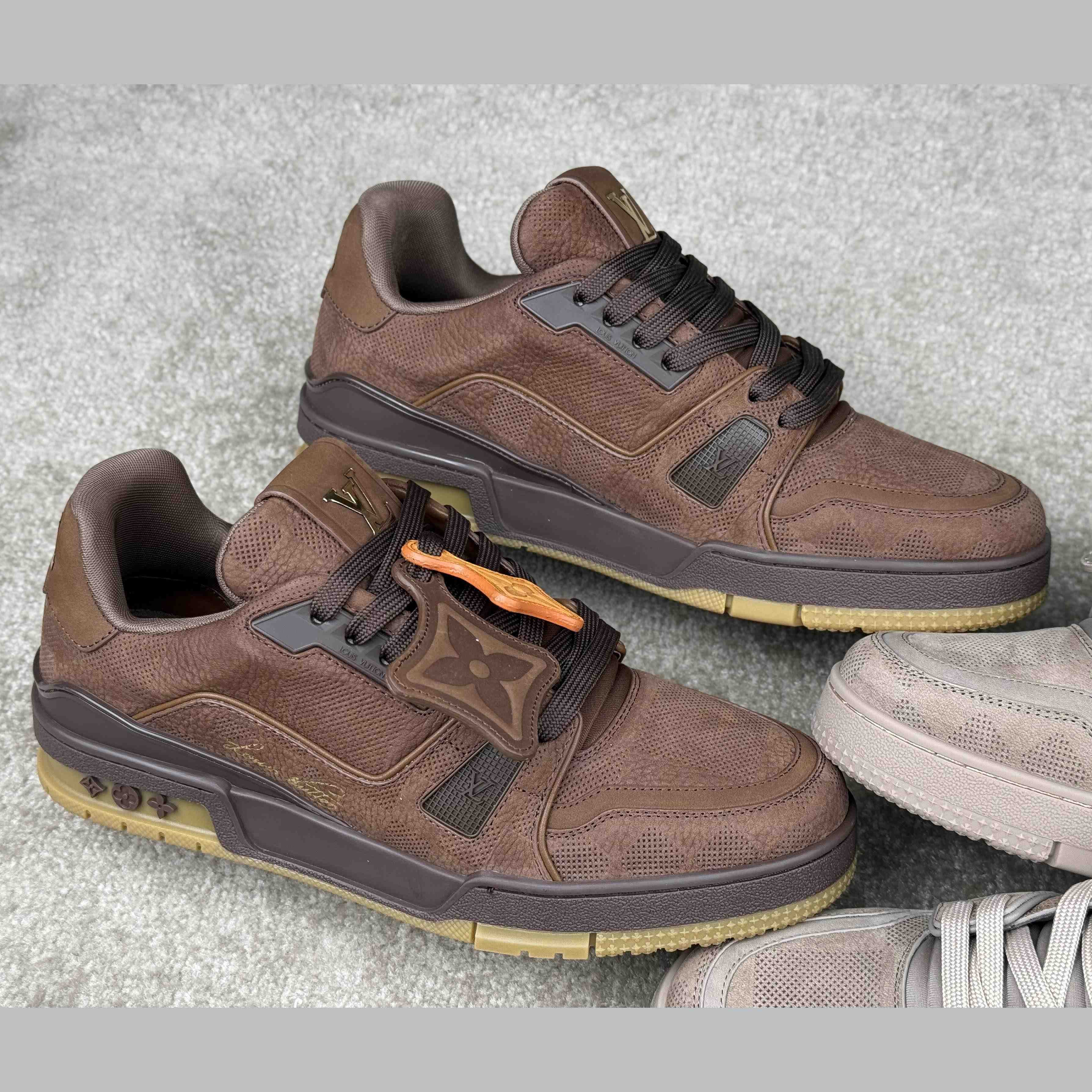 Louis Vuitton LV Trainer Sneaker   1AH641 - EUR FASHION