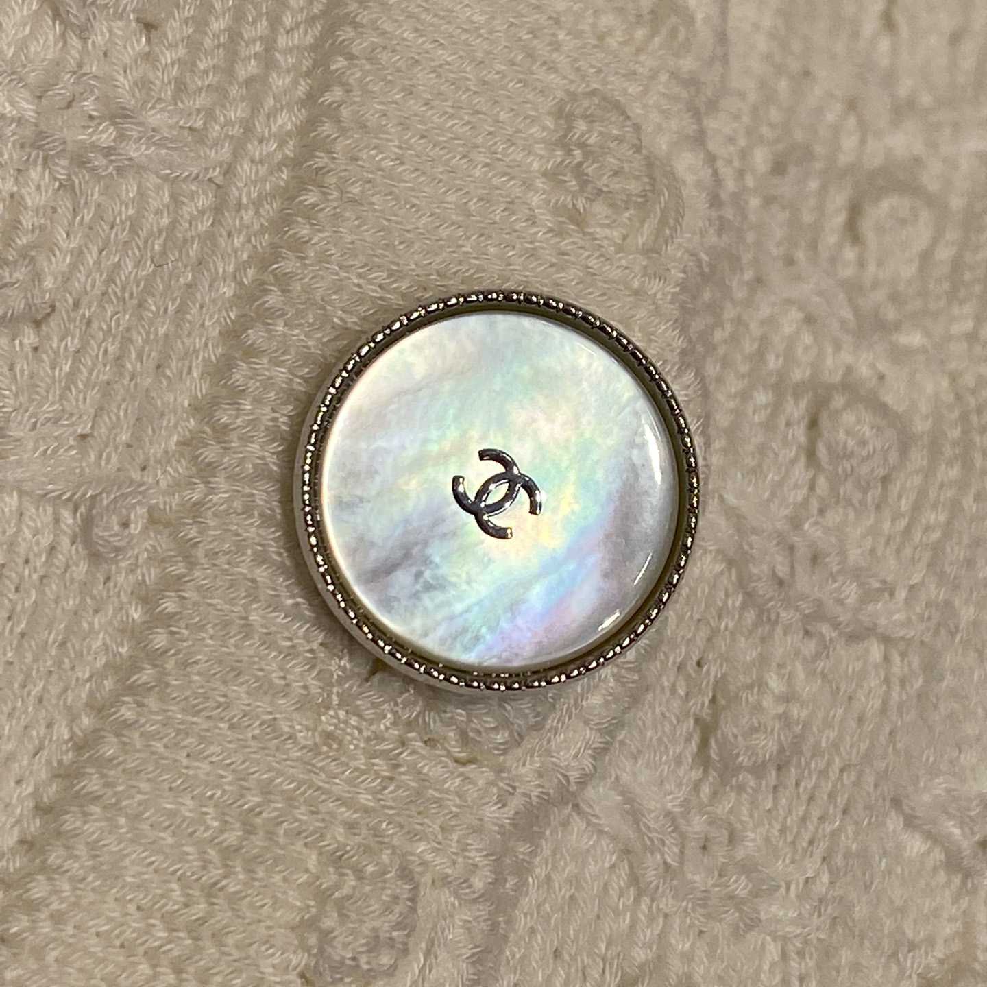 Chanel Cardigan - EUR FASHION
