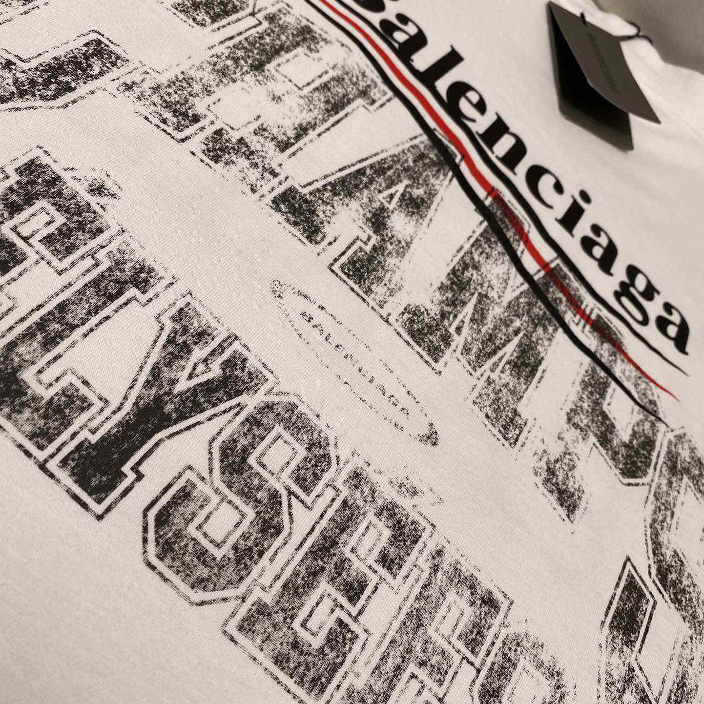 Balenciaga Overlayer Political Campaign T-Shirt Small Fit In White  - EUR FASHION