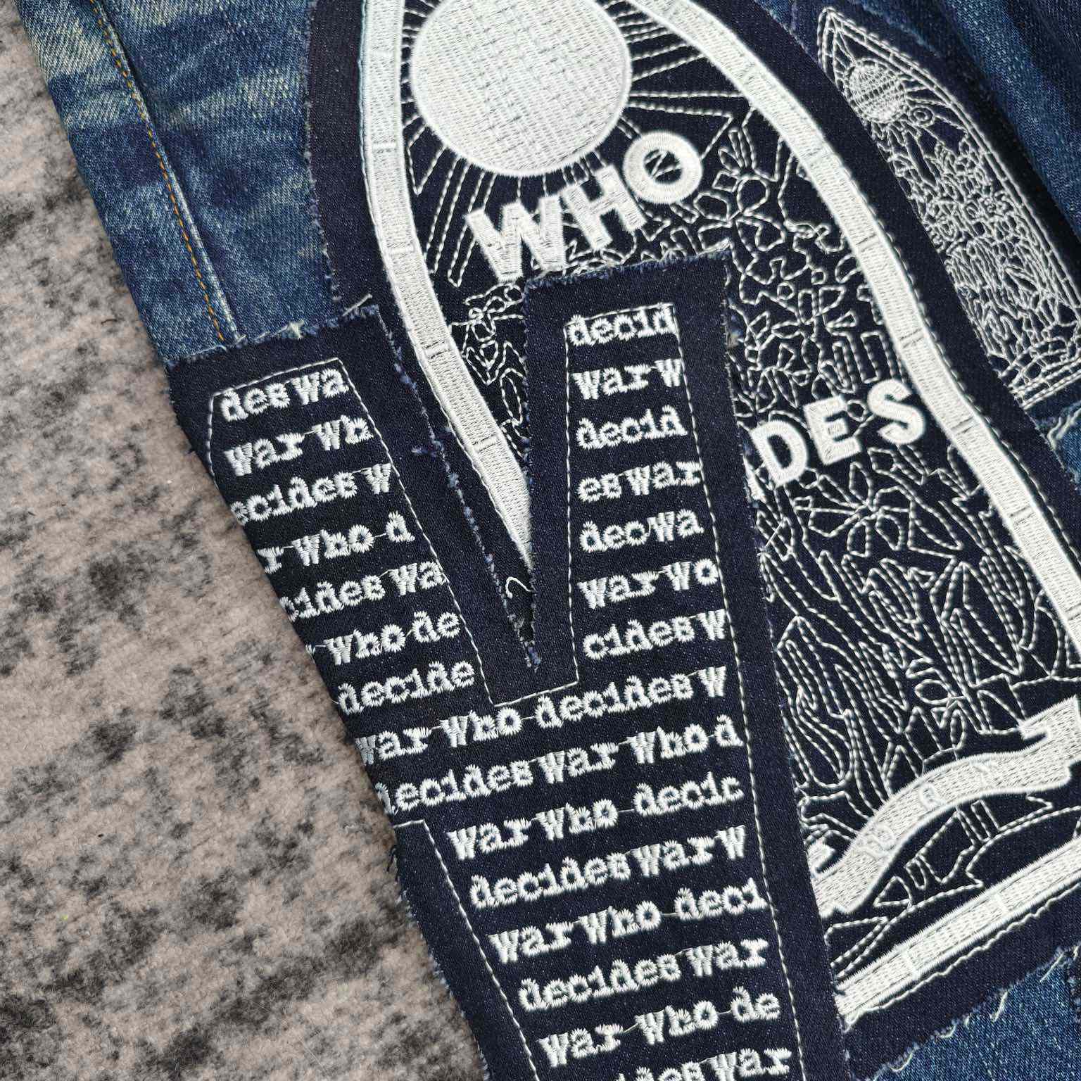 Who Decides War Motif Patched Jeans   702 - EUR FASHION