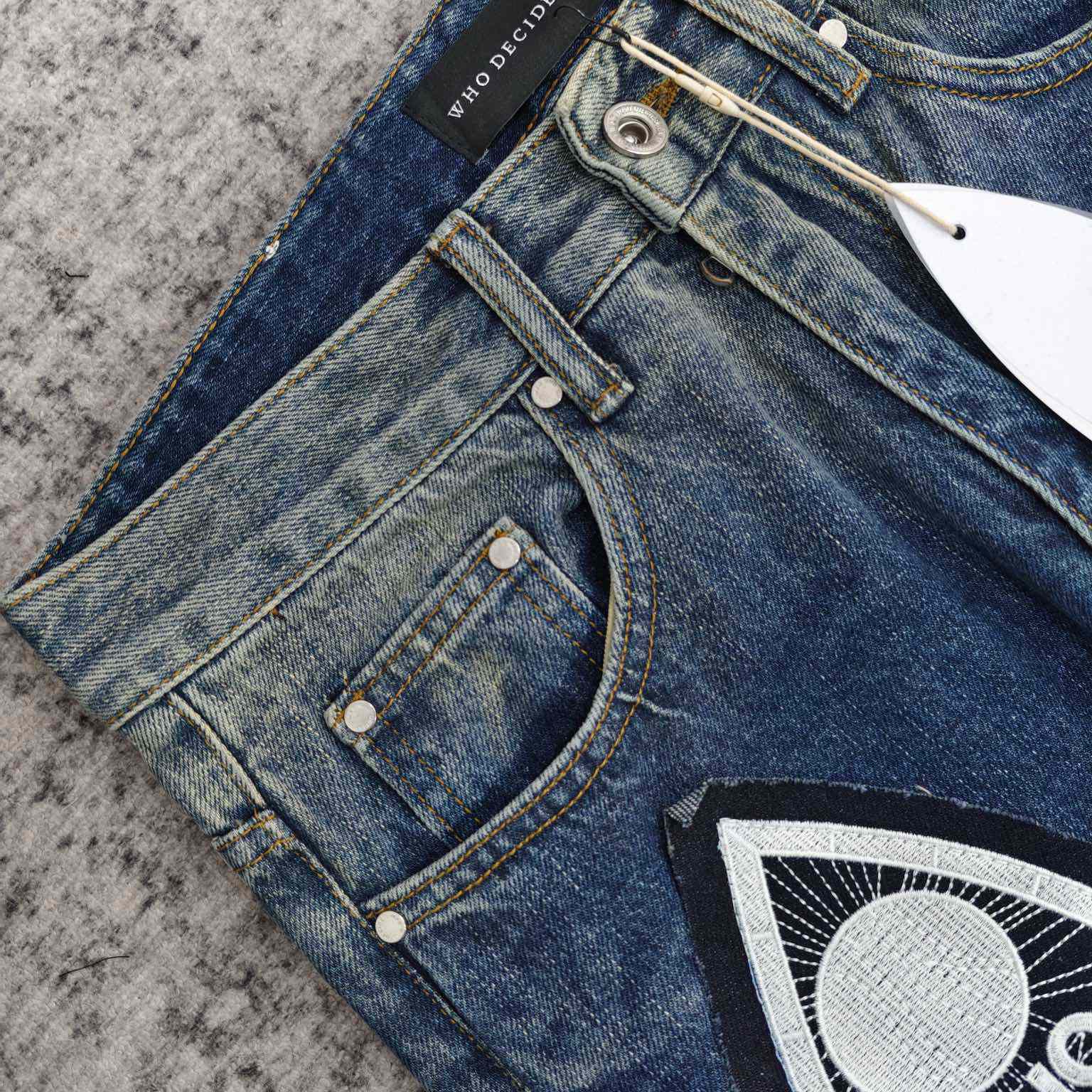Who Decides War Motif Patched Jeans   702 - EUR FASHION