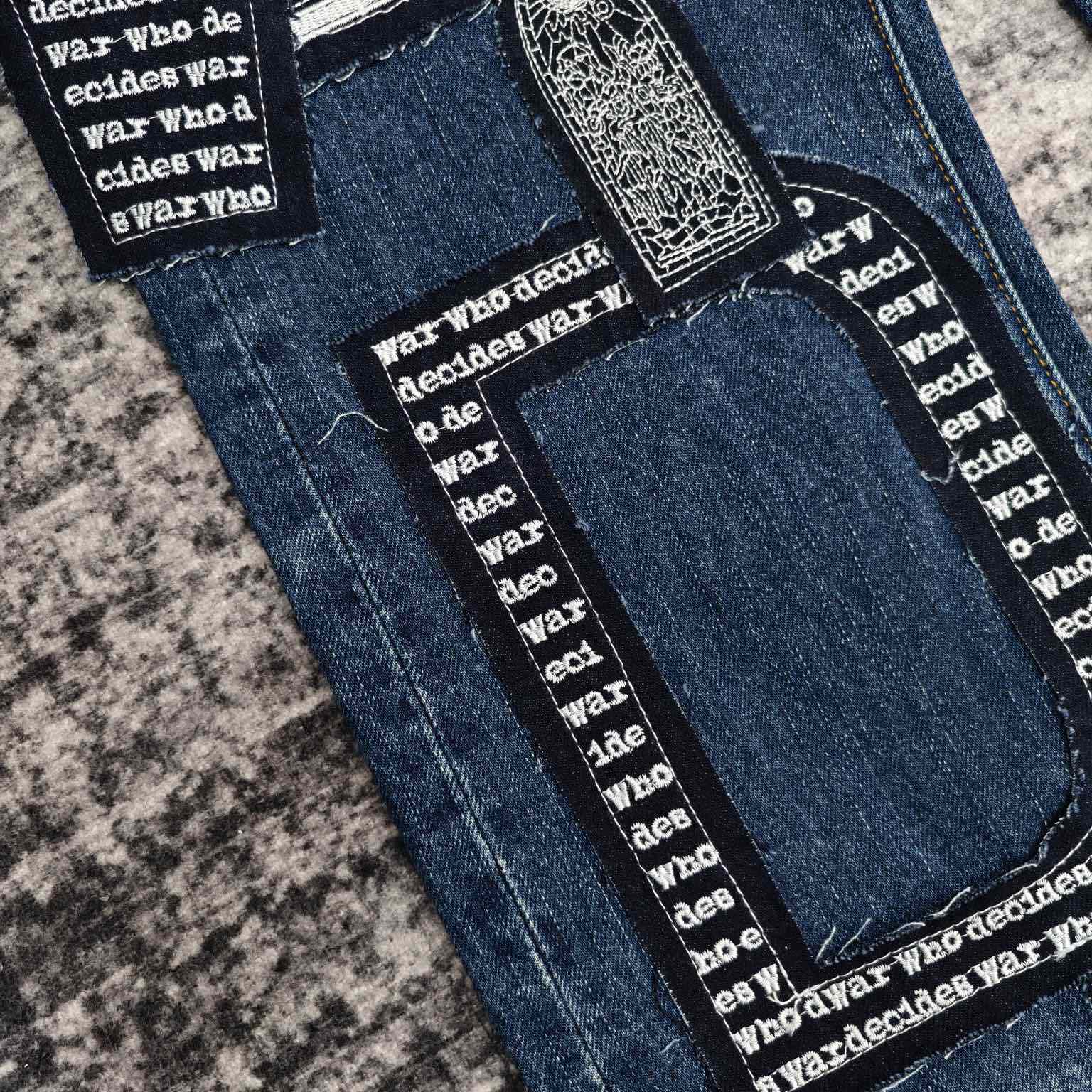 Who Decides War Motif Patched Jeans   702 - EUR FASHION