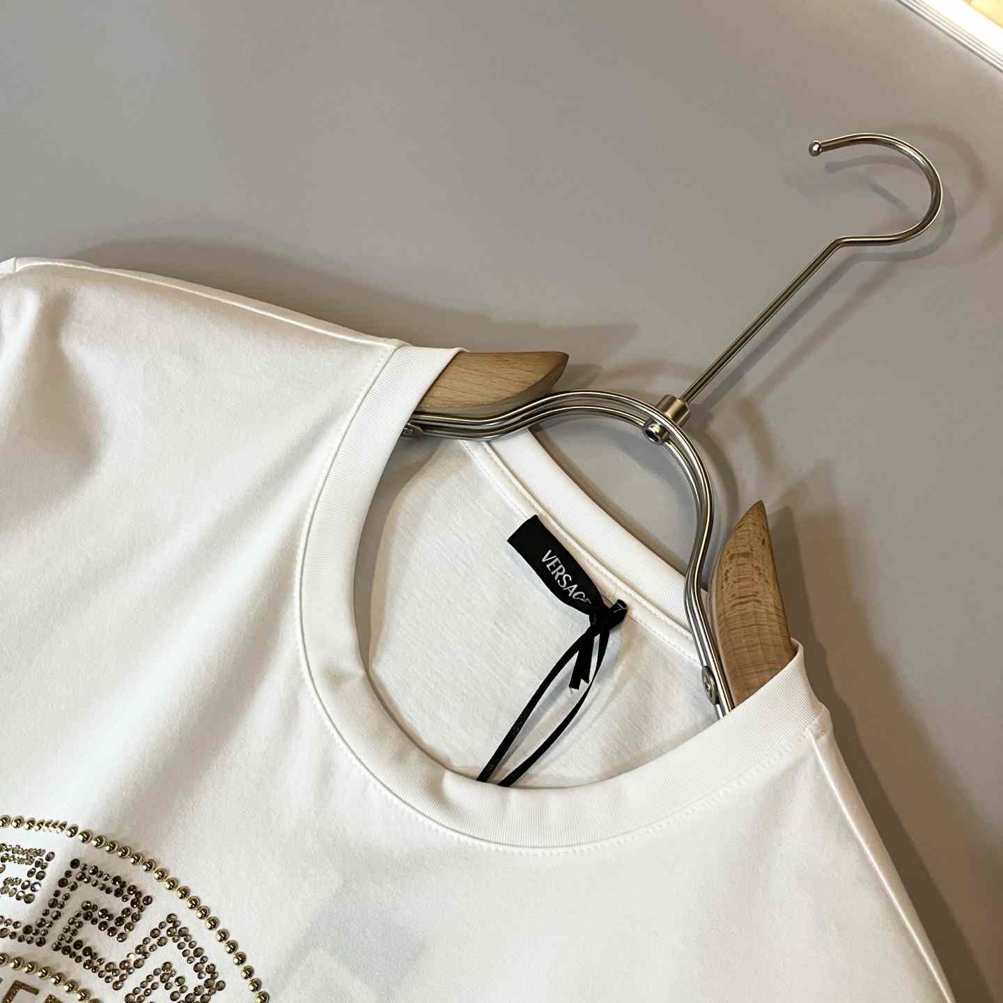 Versace Medusa T-shirt - EUR FASHION