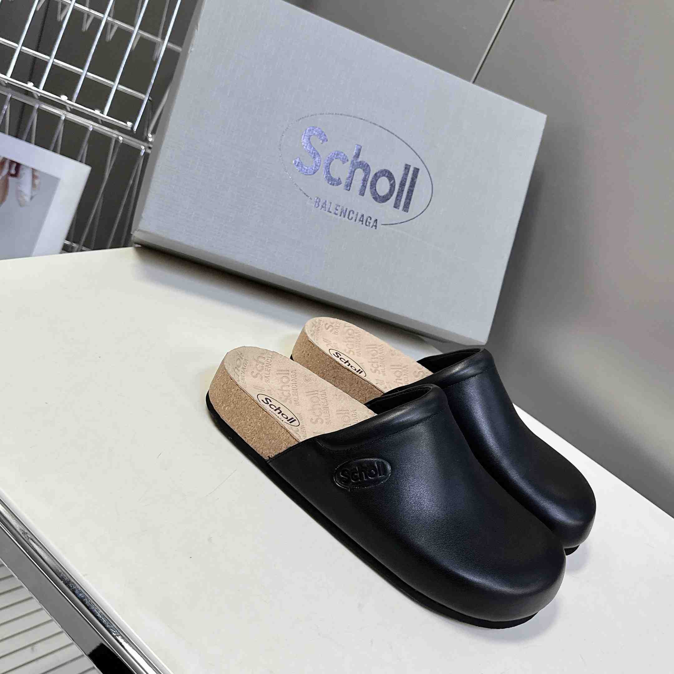 Balenciaga Scholl Flat Mule In Black - EUR FASHION