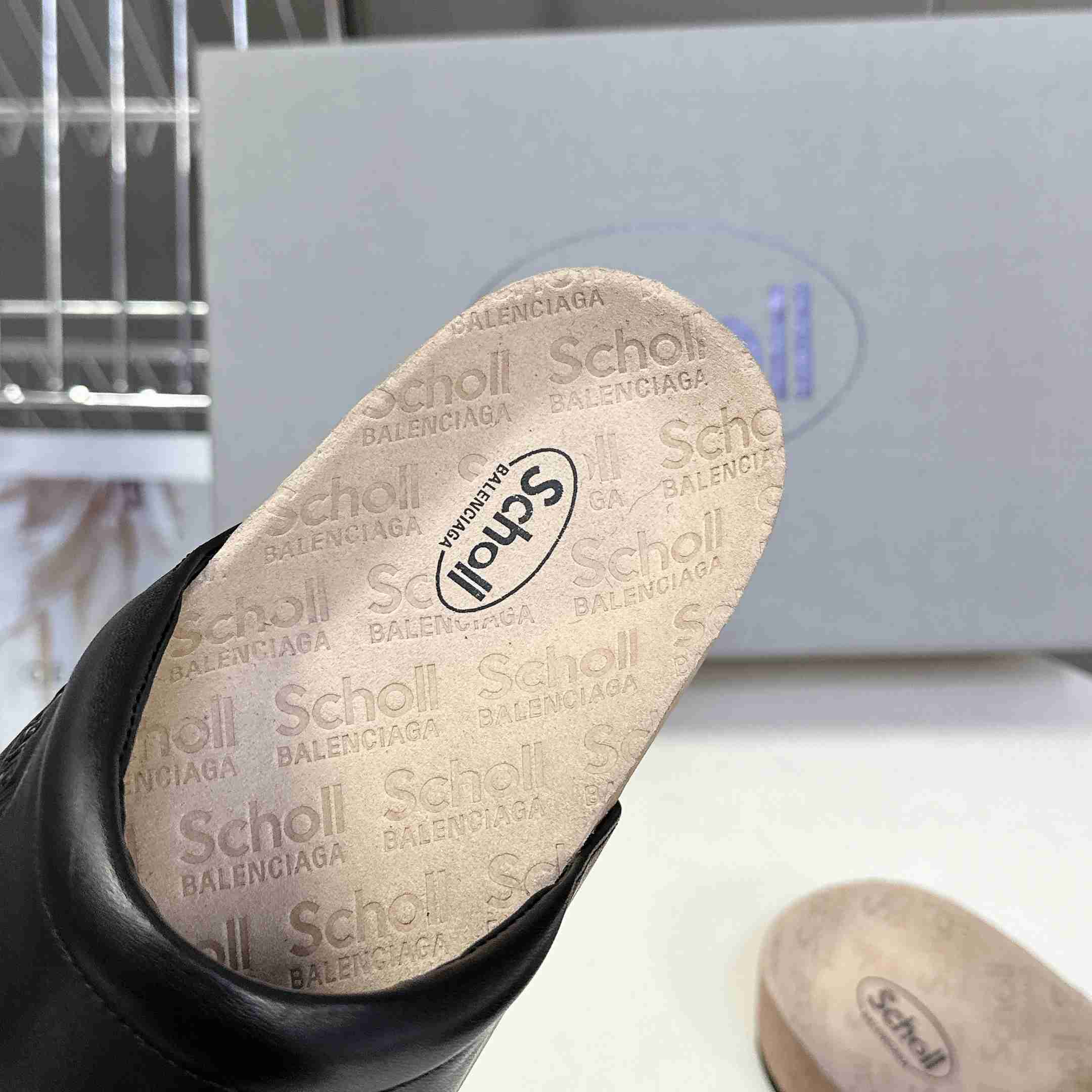 Balenciaga Scholl Flat Mule In Black - EUR FASHION