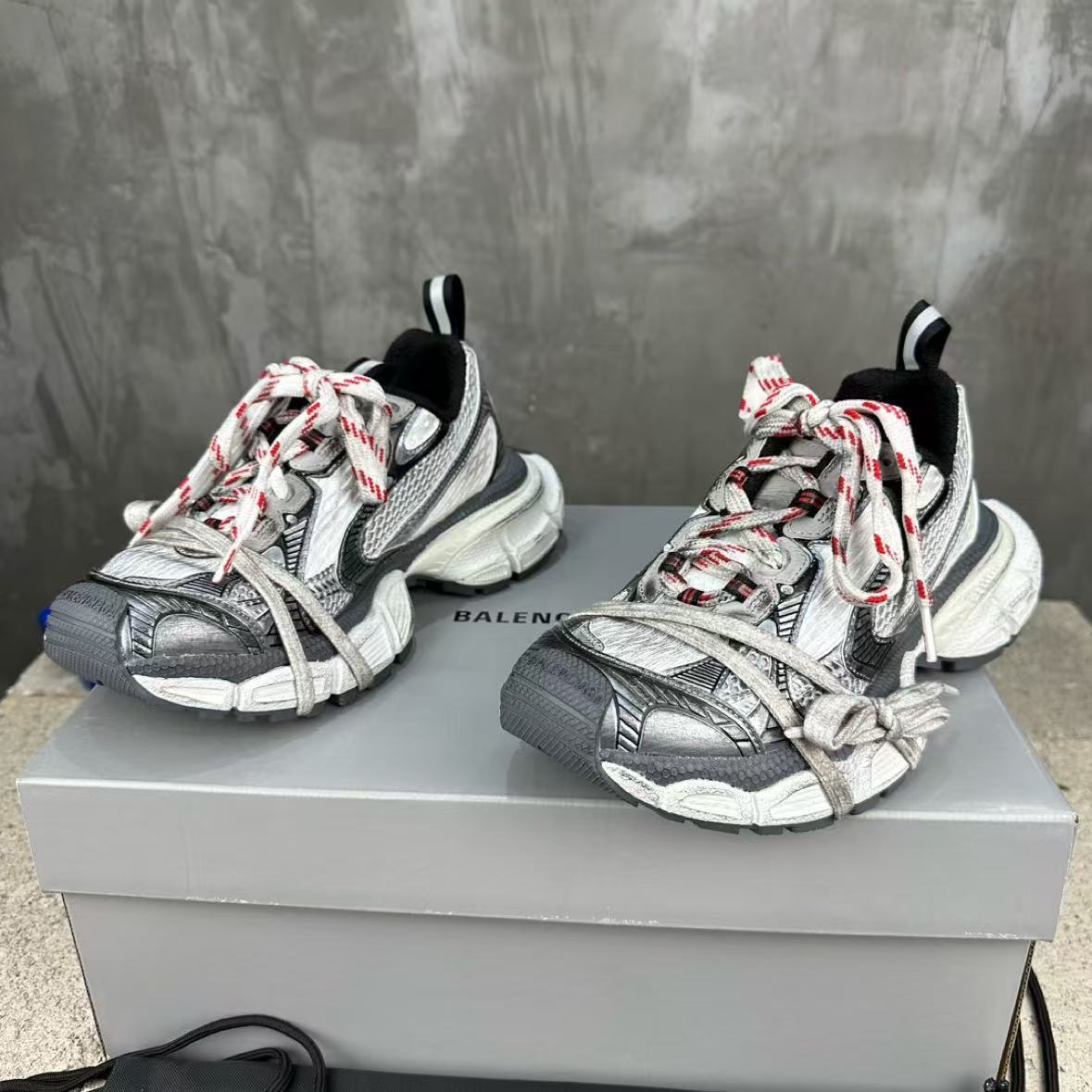 Balenciaga 3XL Sneaker In Grey - EUR FASHION