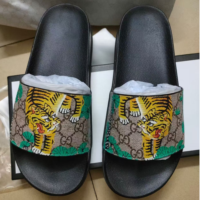 Gucci Men's Slide Sandal - EUR FASHION