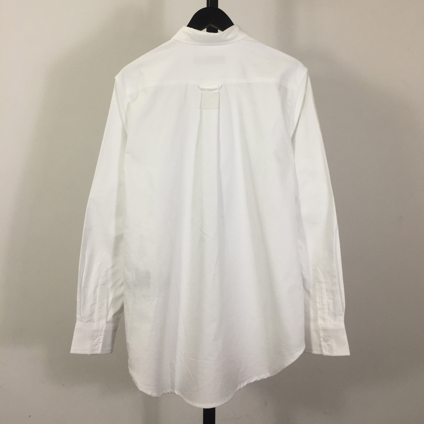 Louis Vuitton Embellished Long-Sleeved Cotton Shirt  1AGTQ5  - EUR FASHION