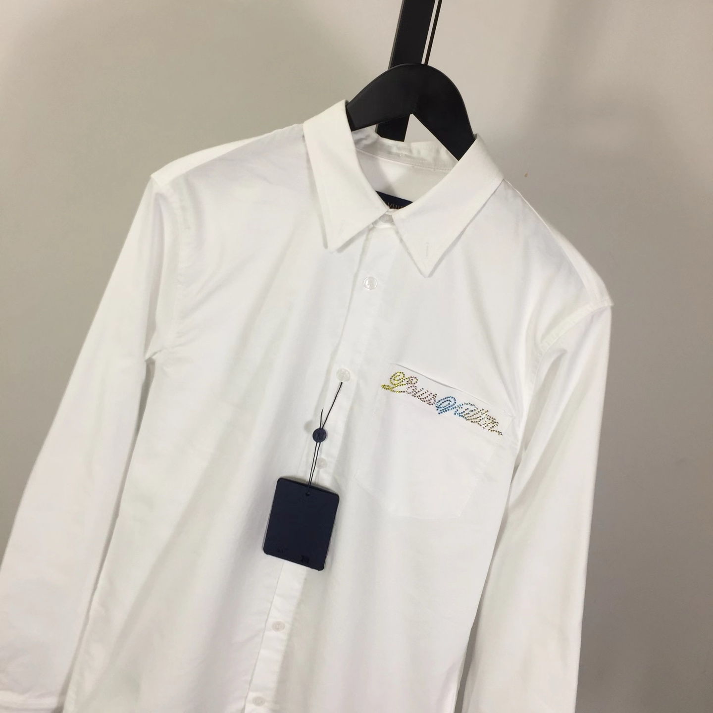 Louis Vuitton Embellished Long-Sleeved Cotton Shirt  1AGTQ5  - EUR FASHION