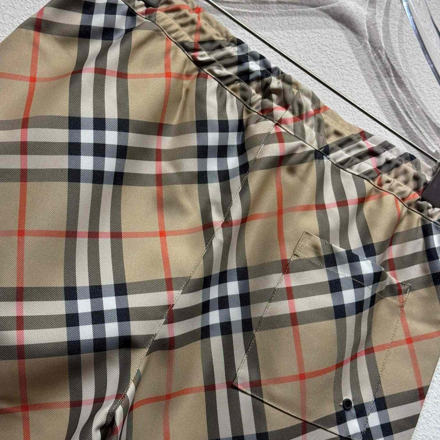 Burberry Check Swim Shorts - EUR FASHION