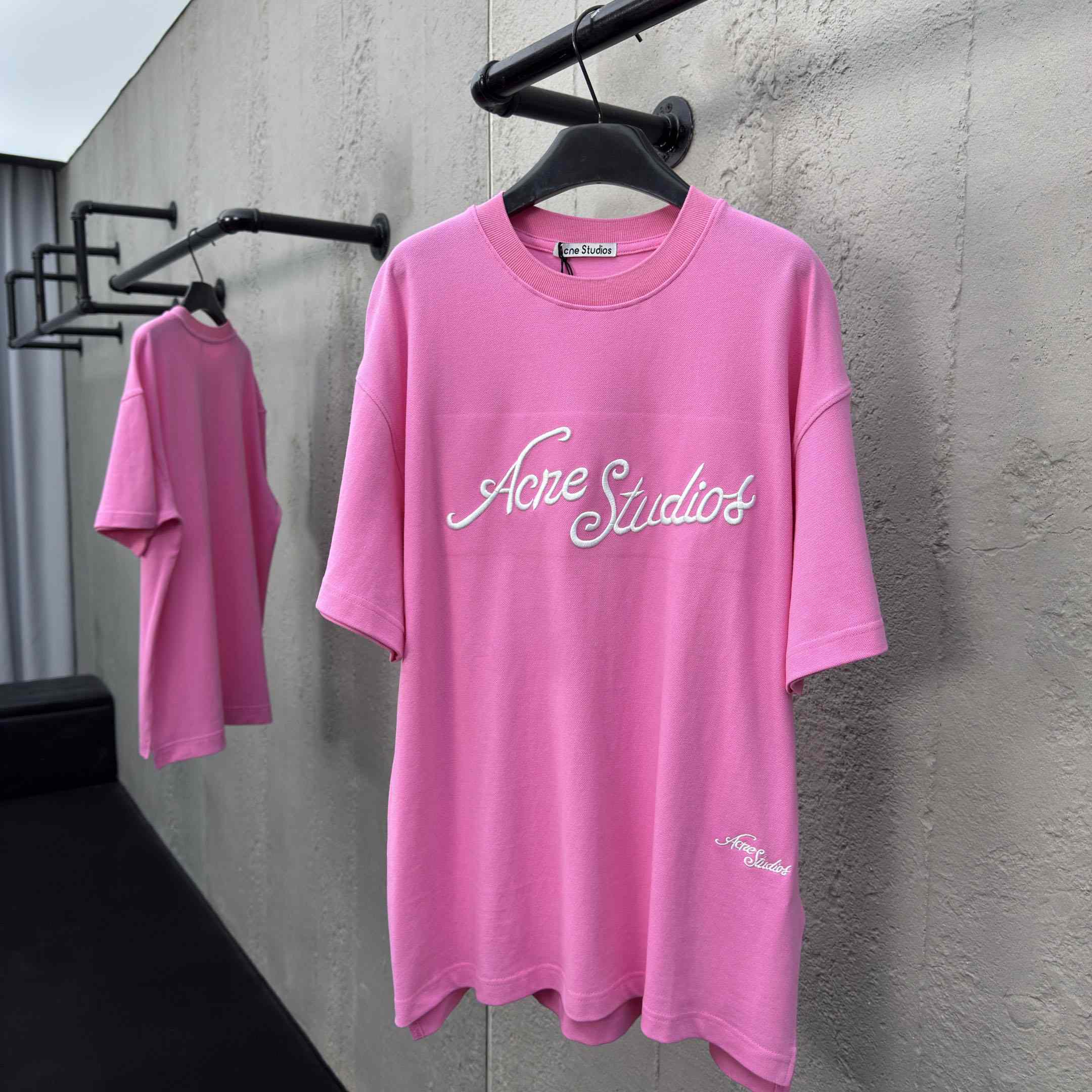 Acne Studios Logo T-shirt - Relaxed Fit - EUR FASHION