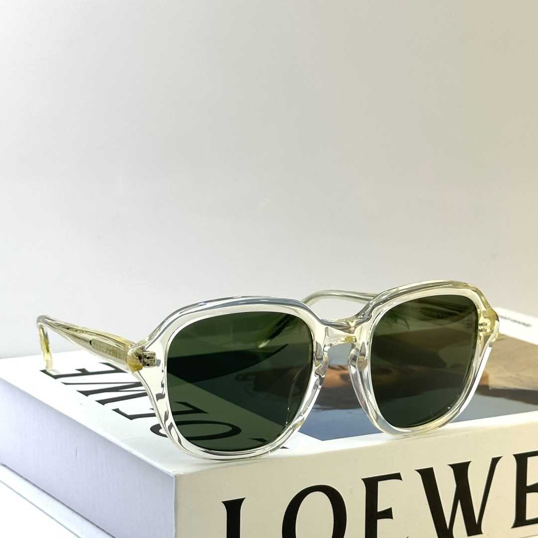 Loewe Alpha Slim sunglasses  LW40163I - EUR FASHION