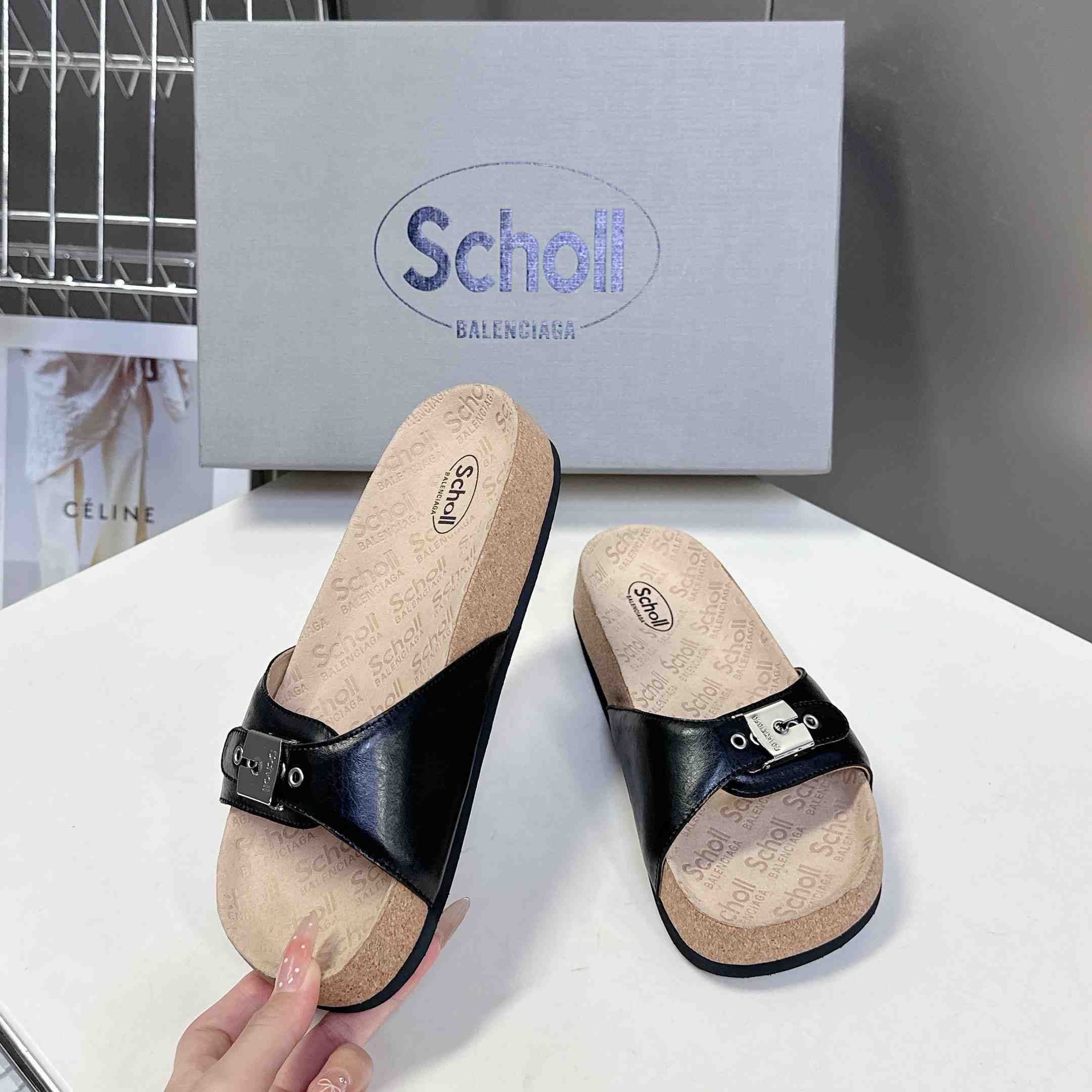 Balenciaga Scholl Flat Sandal In Black - EUR FASHION
