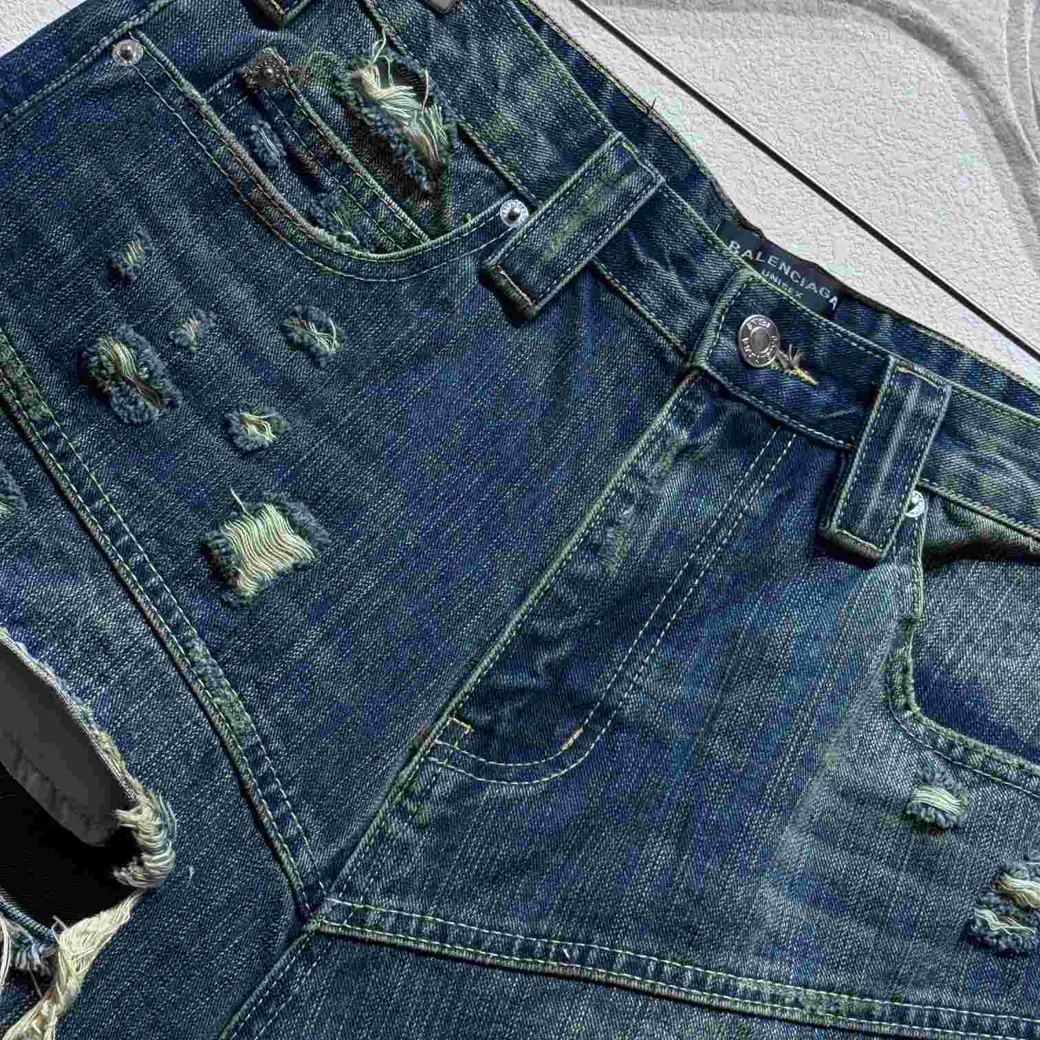 Balenciaga Distressed Baggy Shorts In Blue - EUR FASHION
