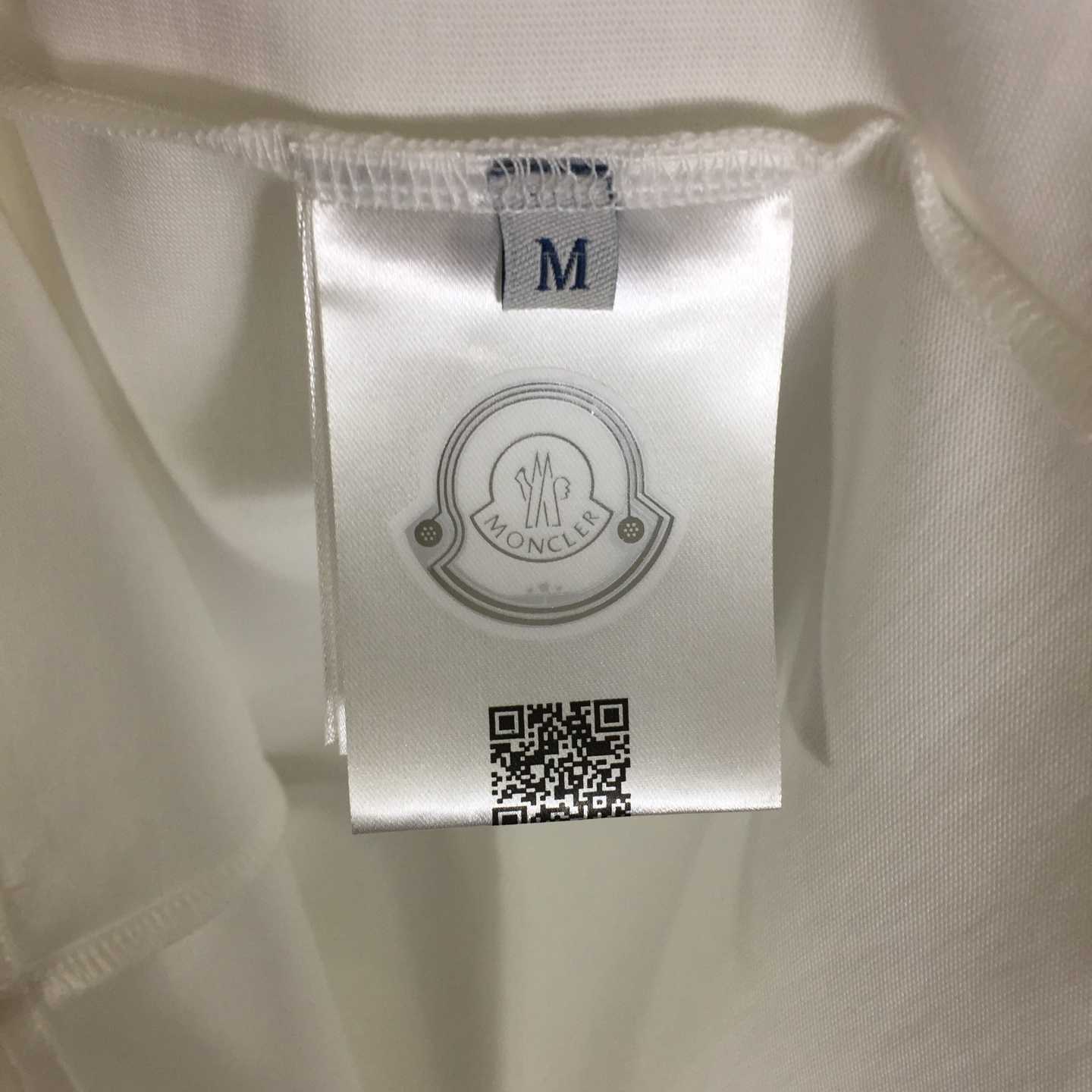 Moncler Logo Cotton T-shirt - EUR FASHION