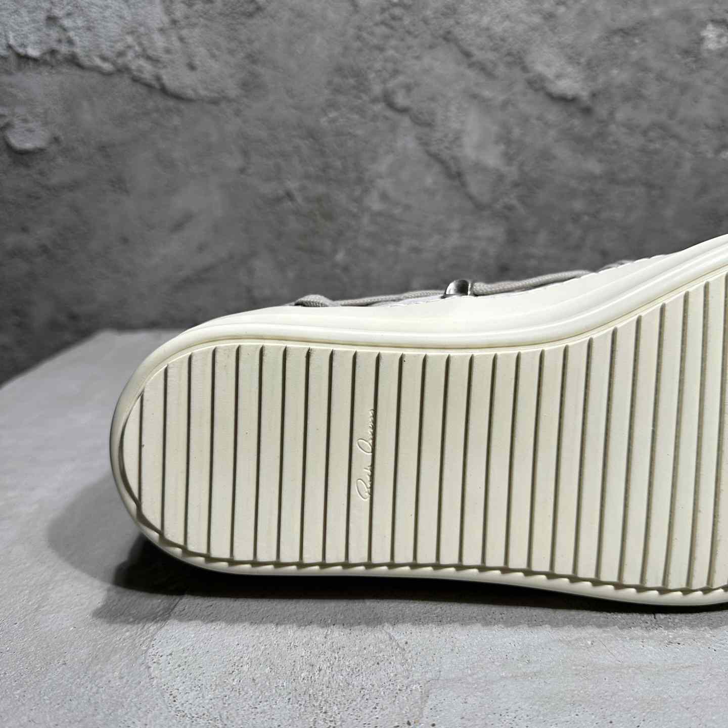 Rick Owens Megalaced Low Sneaks  - EUR FASHION