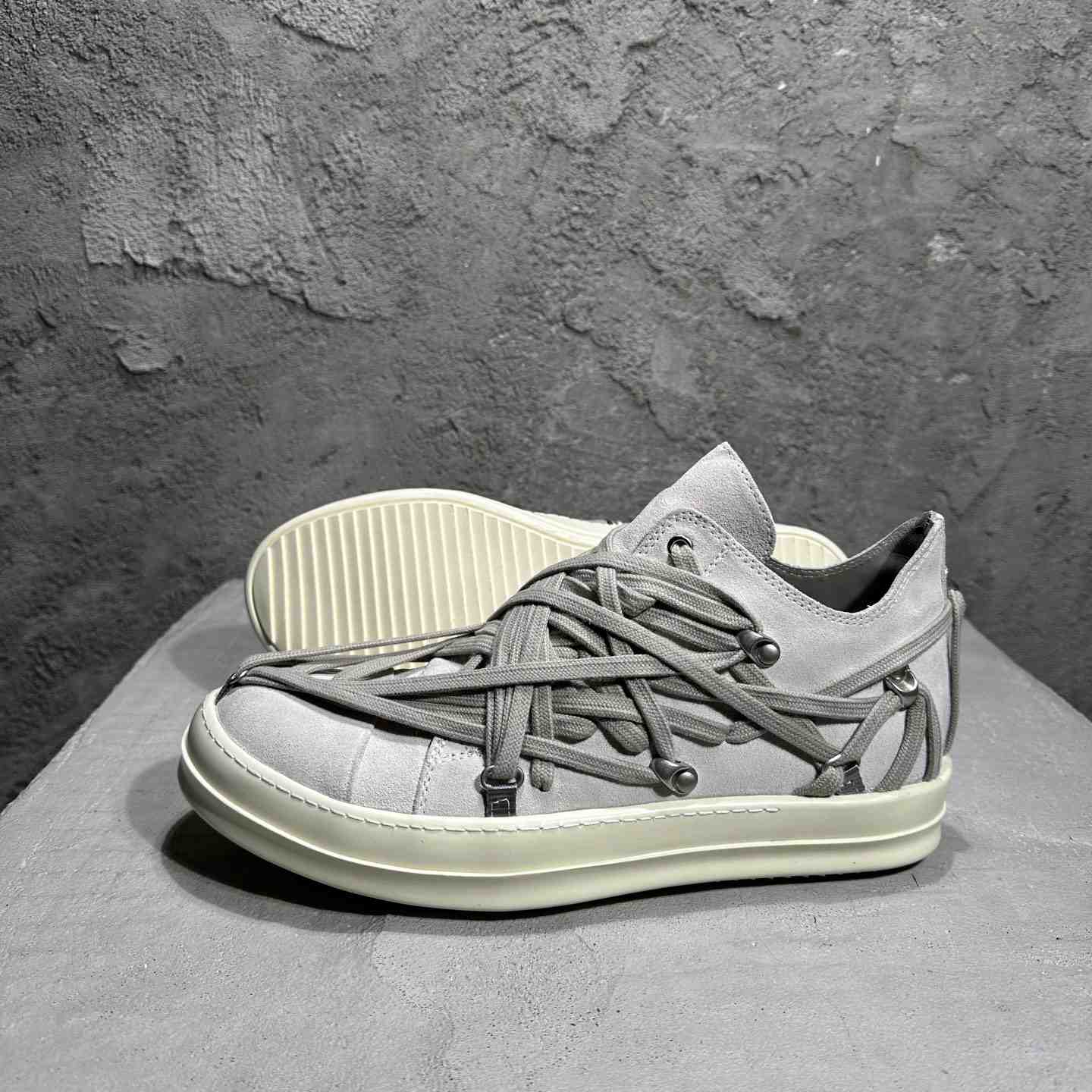 Rick Owens Megalaced Low Sneaks  - EUR FASHION