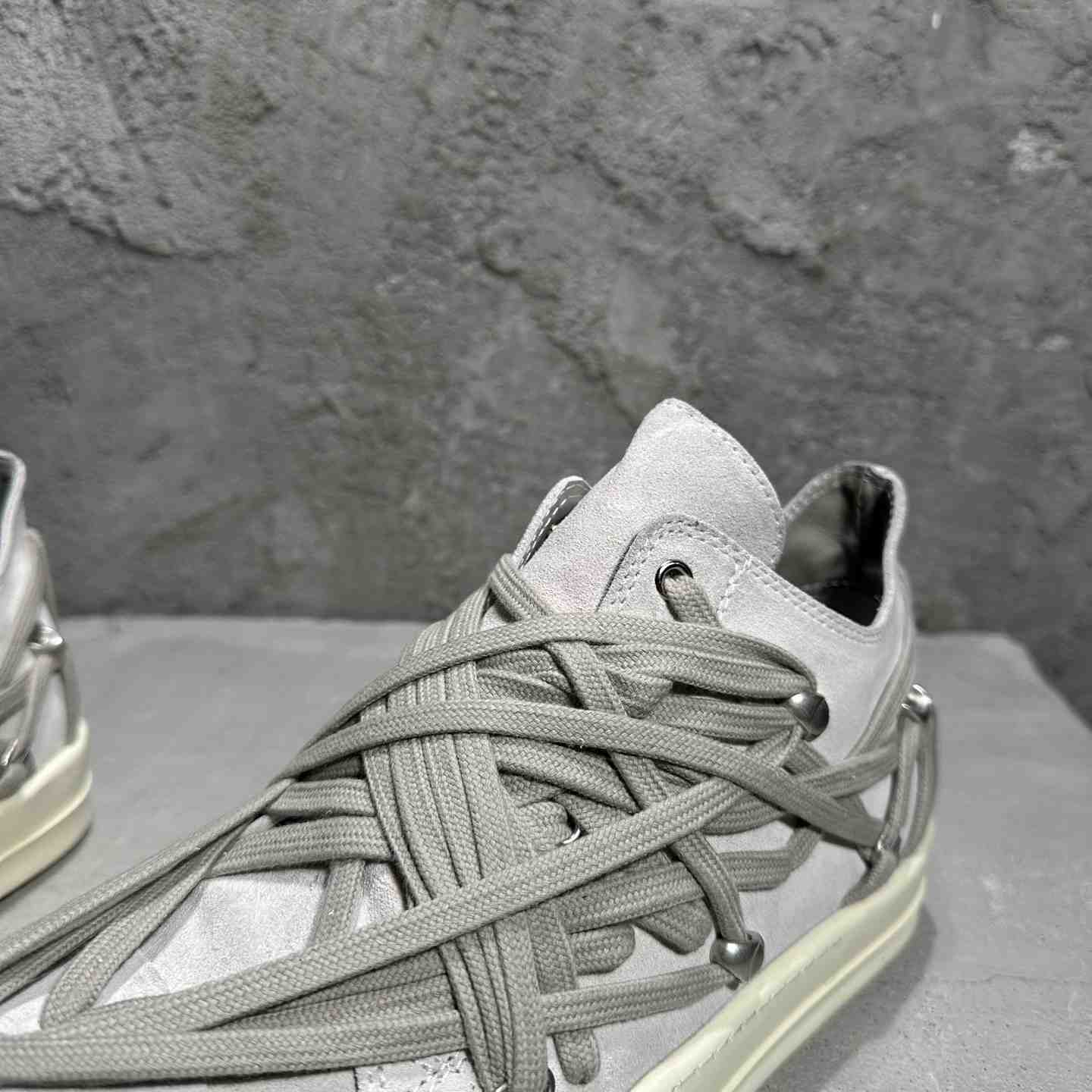 Rick Owens Megalaced Low Sneaks  - EUR FASHION