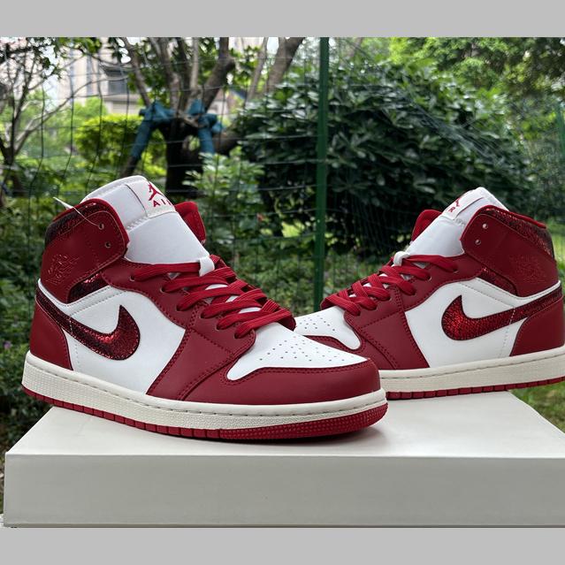 Air Jordan 1 Mid  HJ9337-106  - EUR FASHION